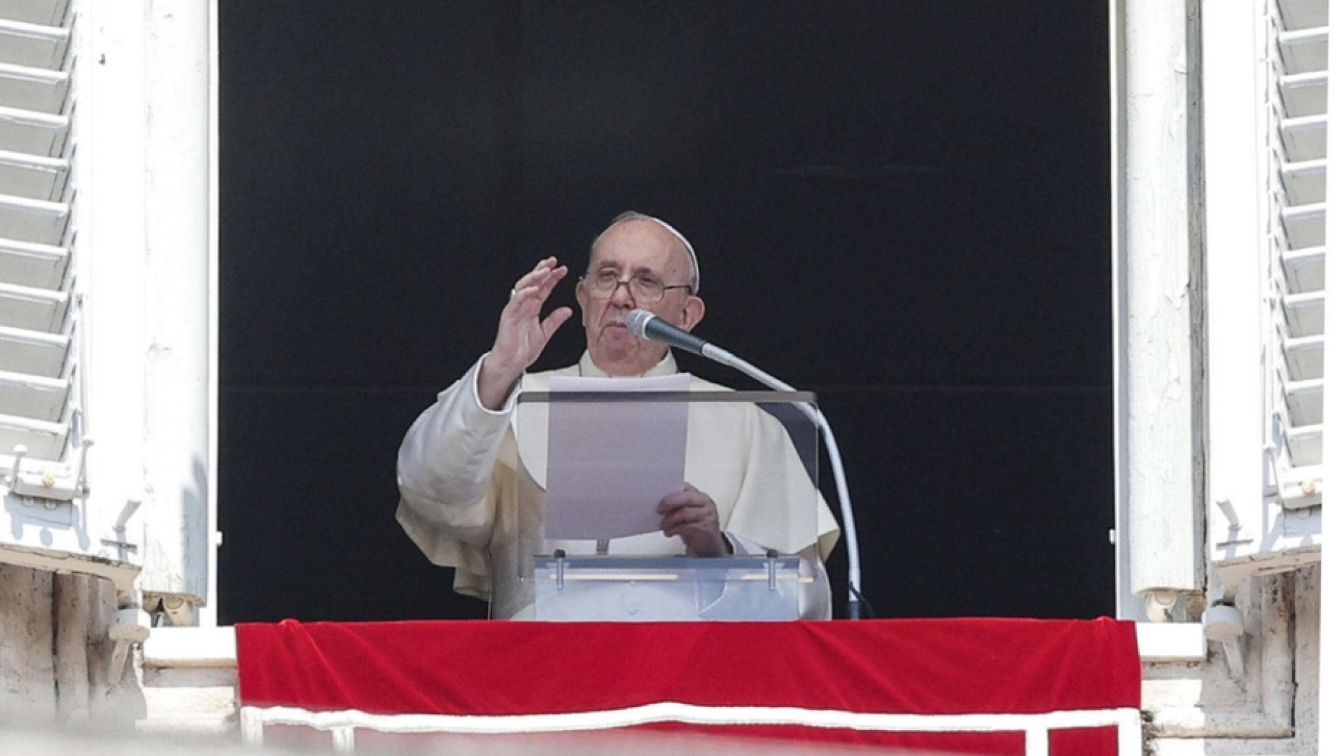 Immagine di Il Papa prega per l'Afghanistan: trovare soluzioni al tavolo del dialogo