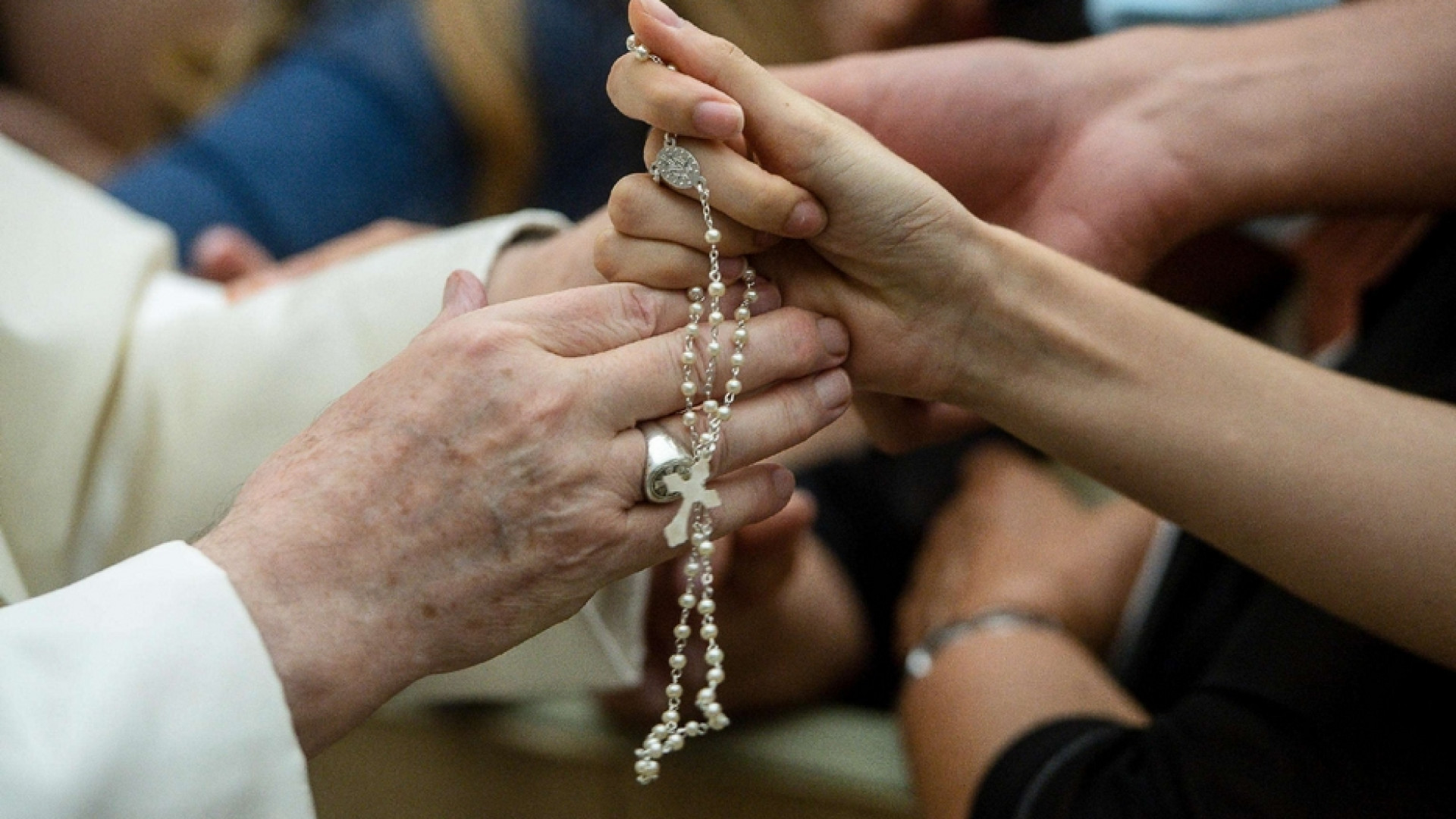 Immagine di Il Papa: dopo la pandemia ripartire con responsabilità e senza egoismi