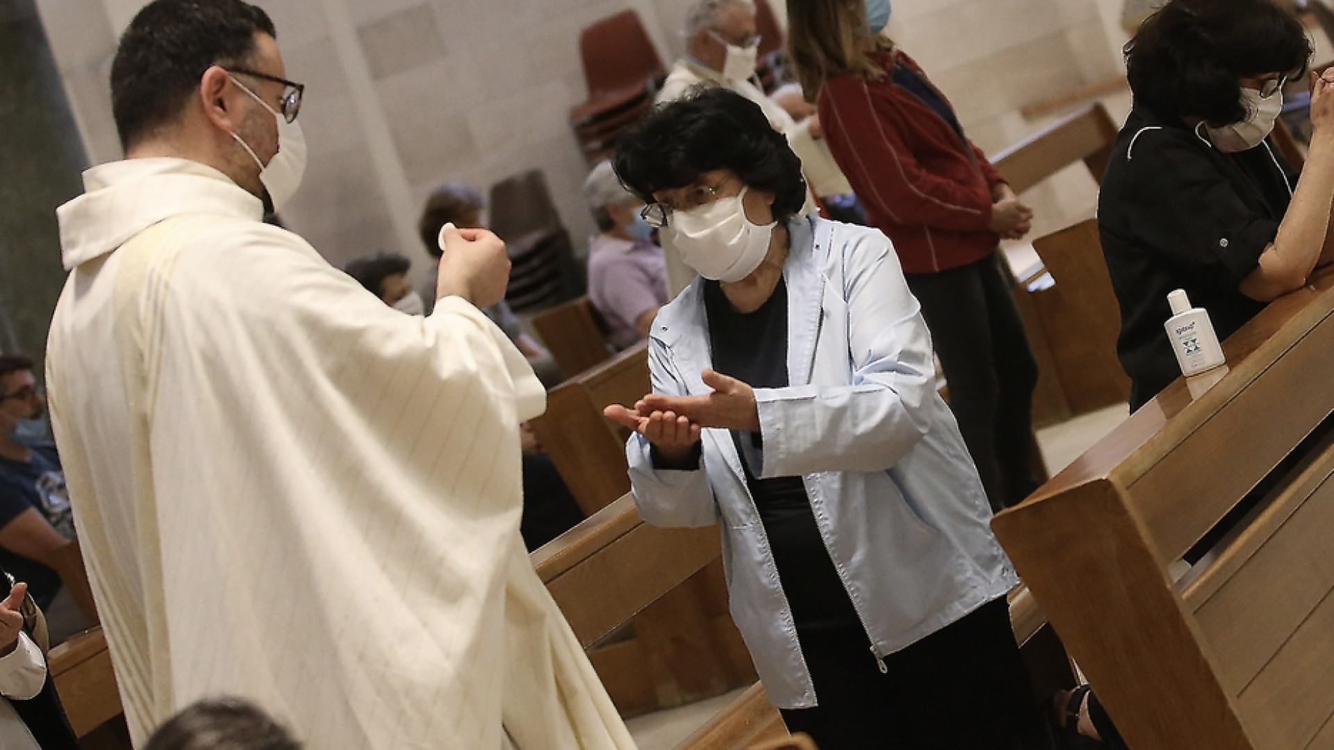 Immagine di Il Papa: la Messa domenicale recuperi centralità