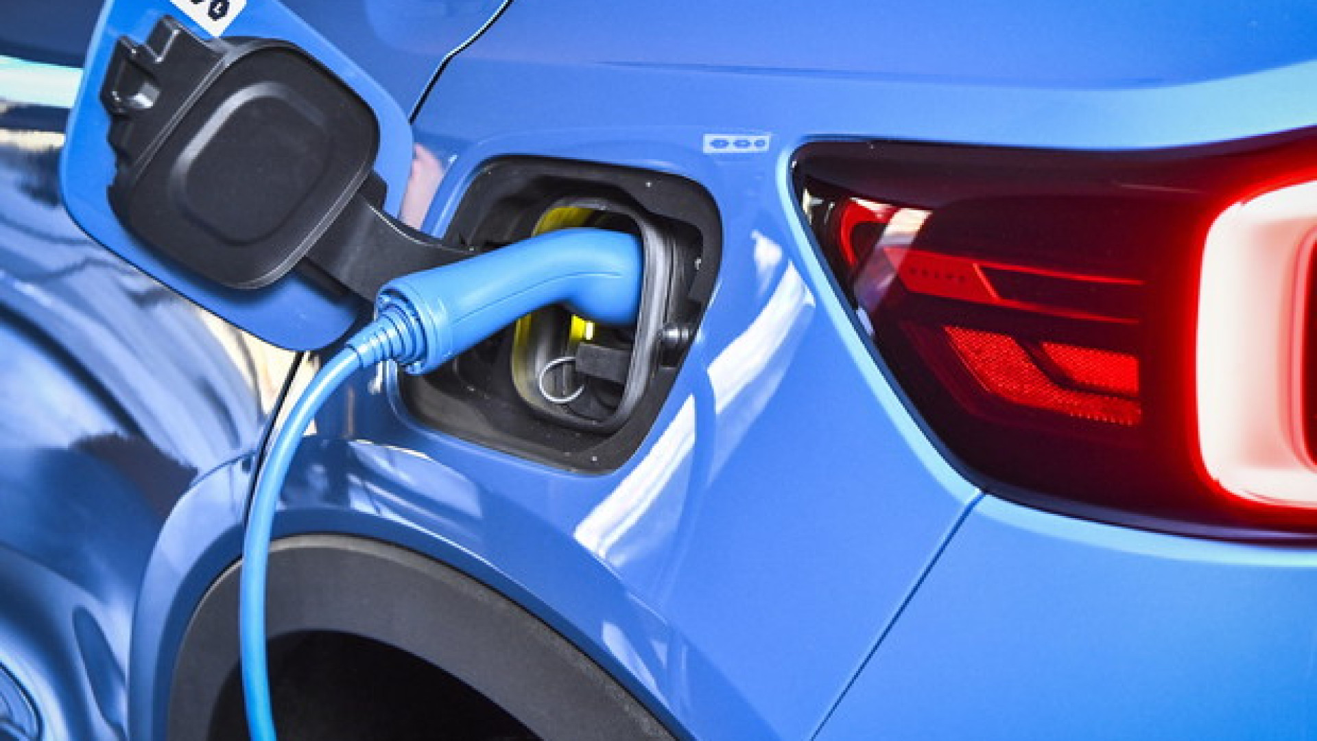 Immagine di Esaurito il bonus per le e-car