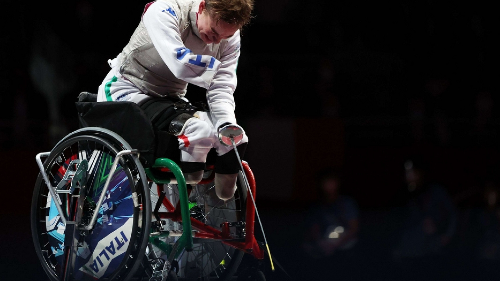 Immagine di Paralimpiadi, Bebe Vio vince la medaglia d'oro nel fioretto