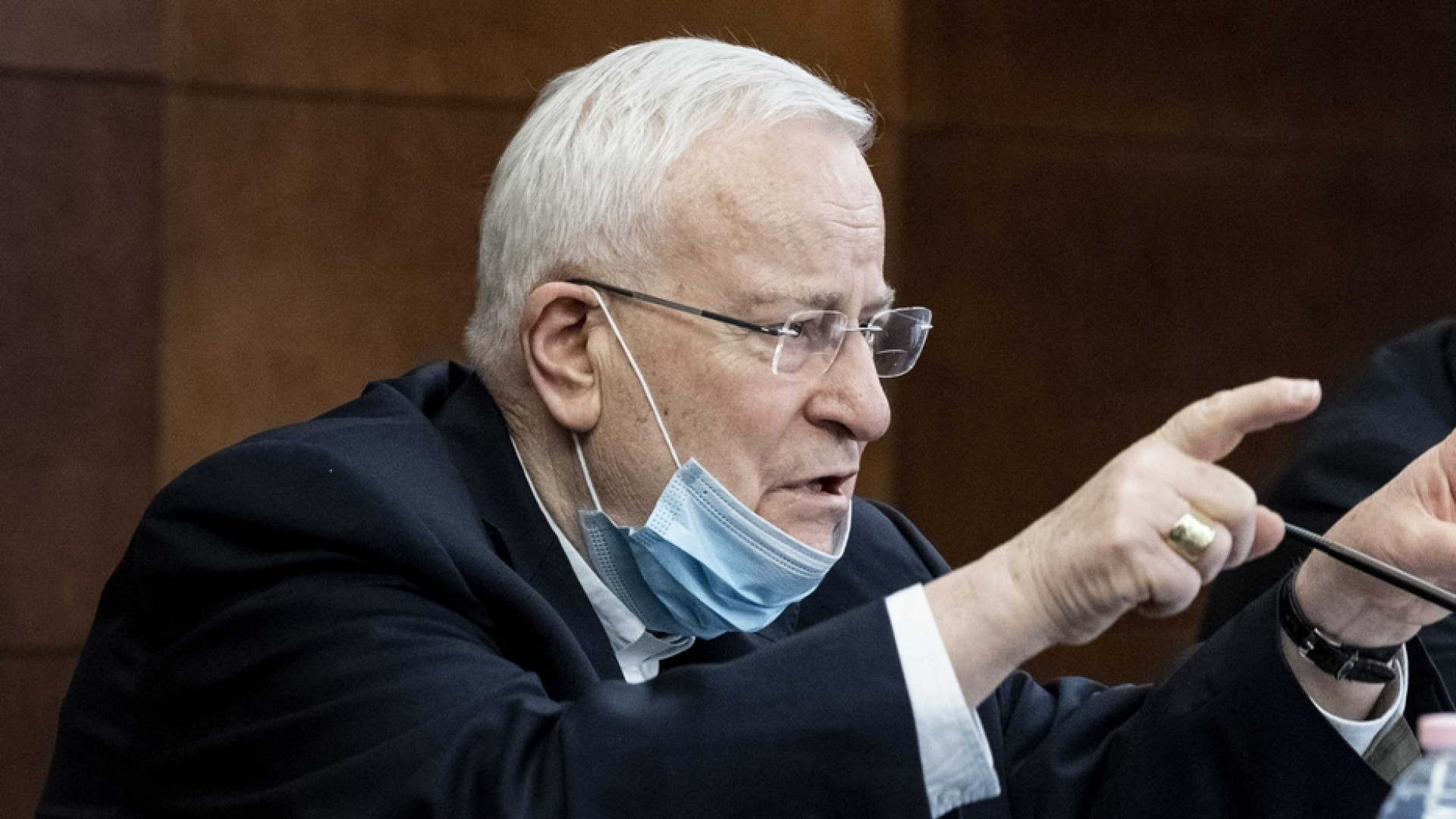 Immagine di Bassetti: battersi sempre per la pace per costruire un mondo migliore
