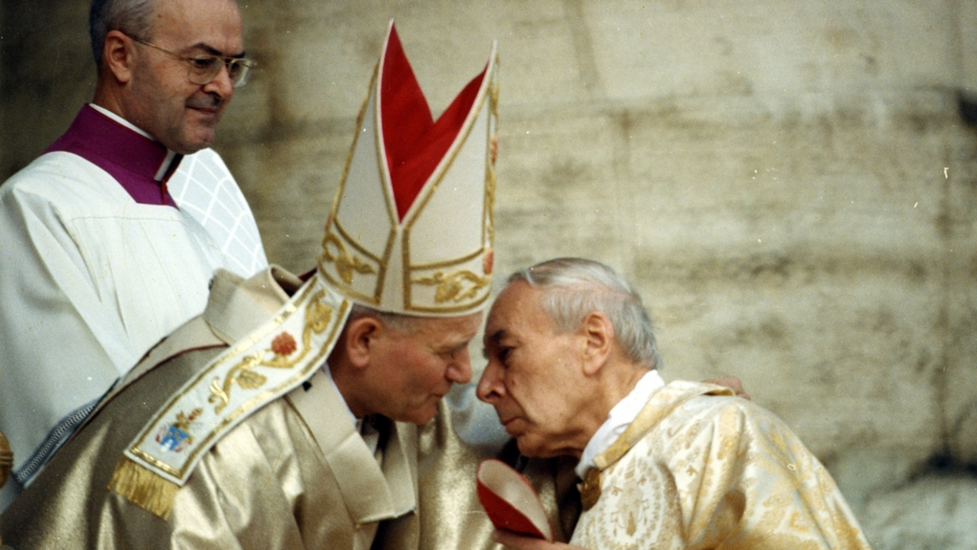 Immagine di È beato Il cardinale Wyszynski, padre della Polonia e argine dei totalitarism