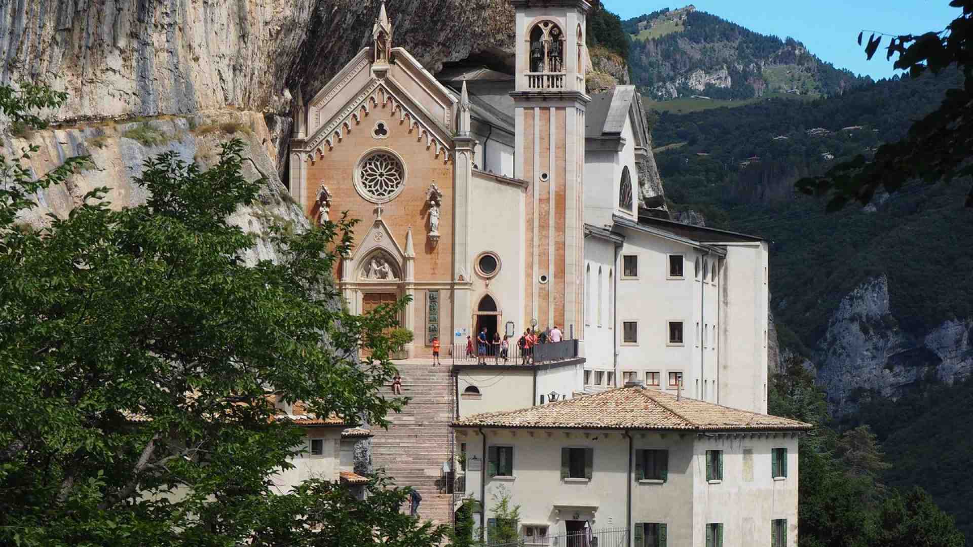 Immagine di Si apre l’Anno giubilare del santuario Madonna della Corona