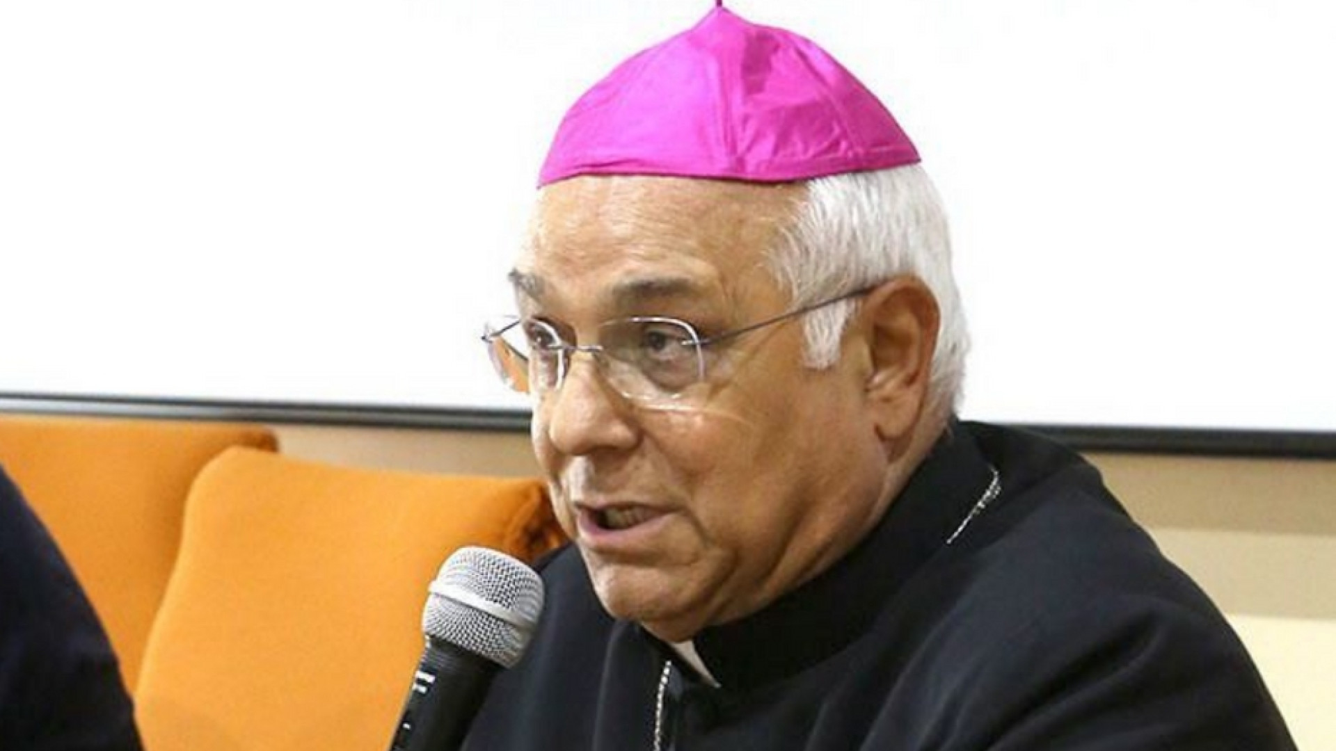 Immagine di L'arcivescovo Bertolone lascia la guida della diocesi di Catanzaro-Squillace