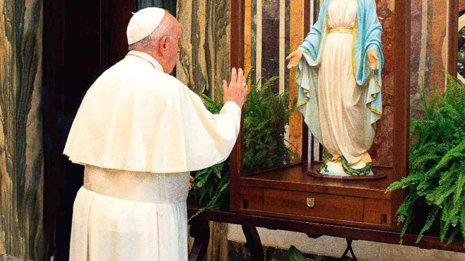 Immagine di Azzano. Si accoglie la Madonna della Medaglia miracolosa