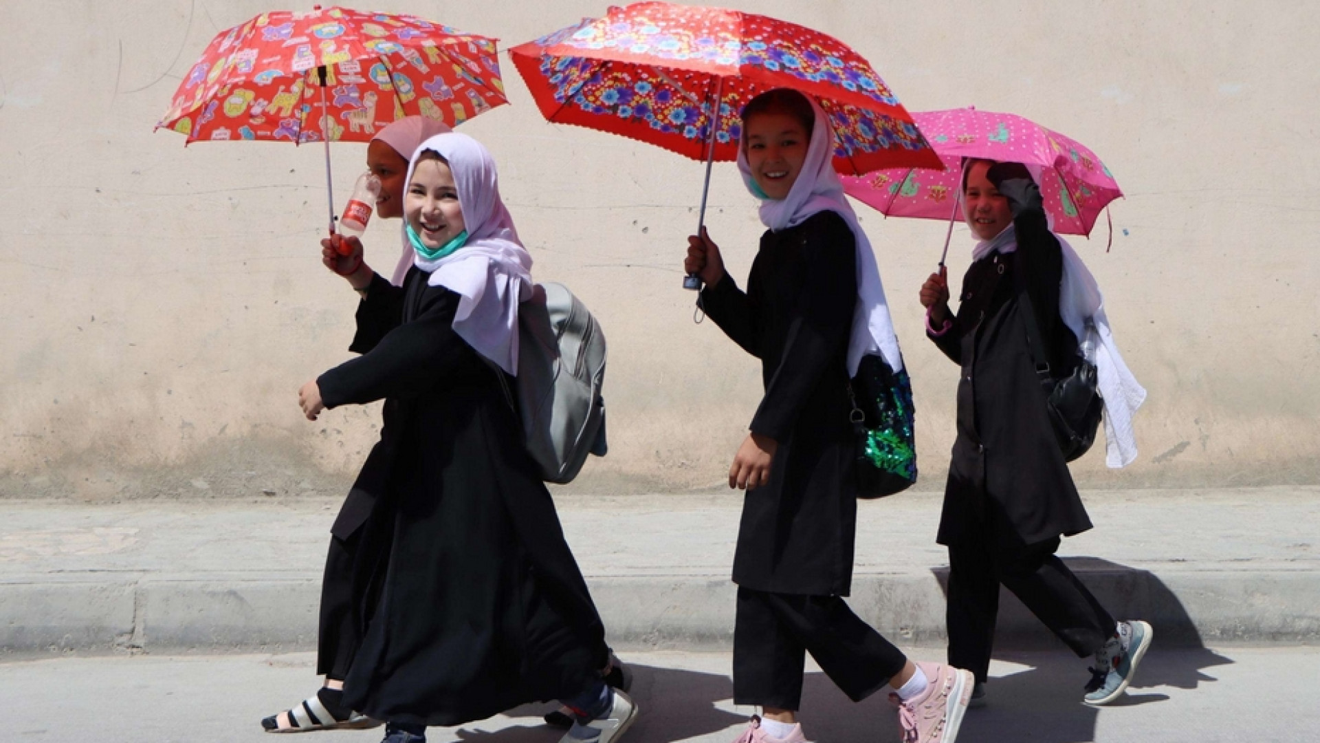 Immagine di Non possiamo deludere donne e giovani. In Afghanistan una sfida per l'Occidente