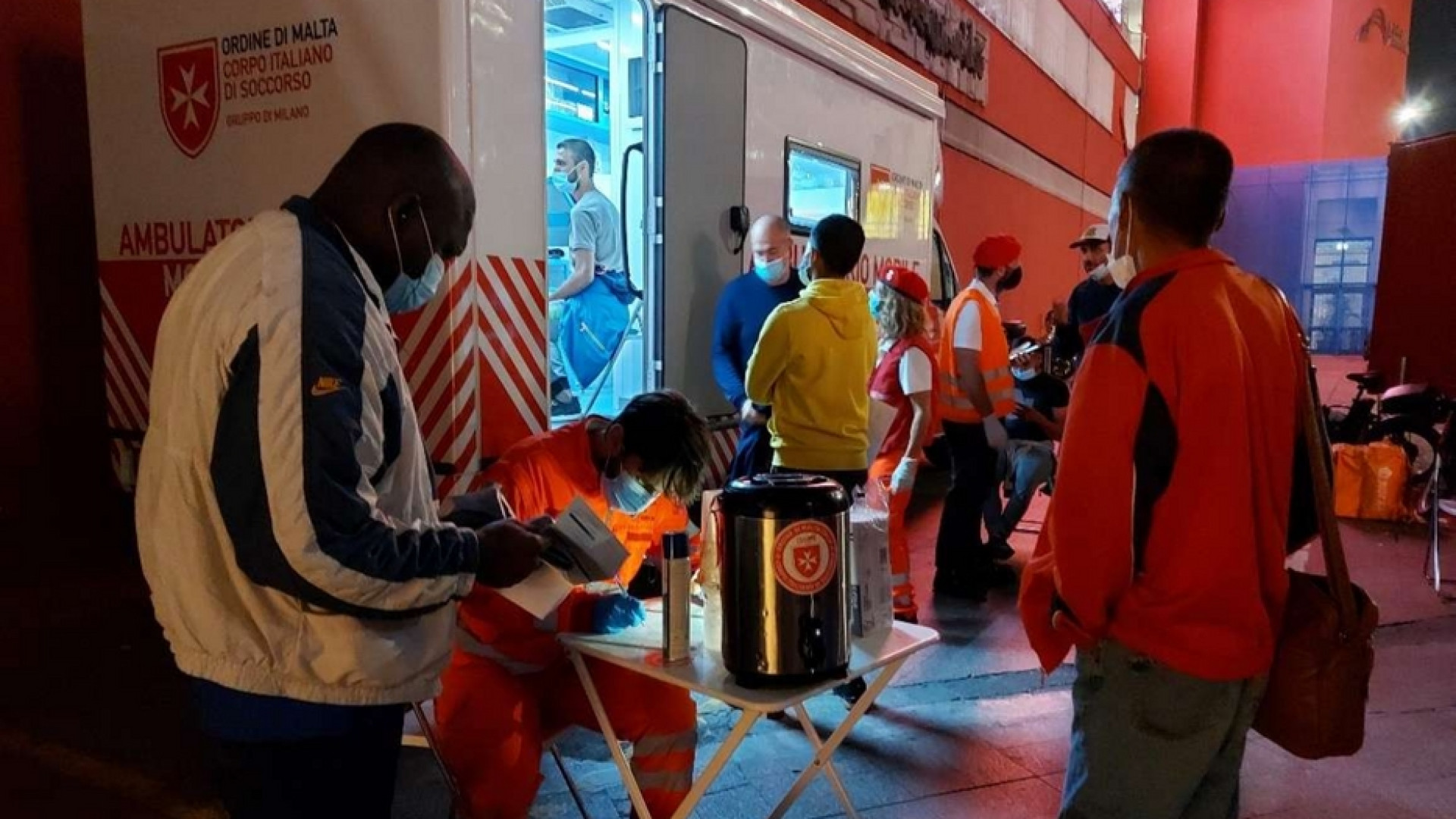 Immagine di Vaccini, la lezione degli invisibili. «Non capiamo chi non li vuole»