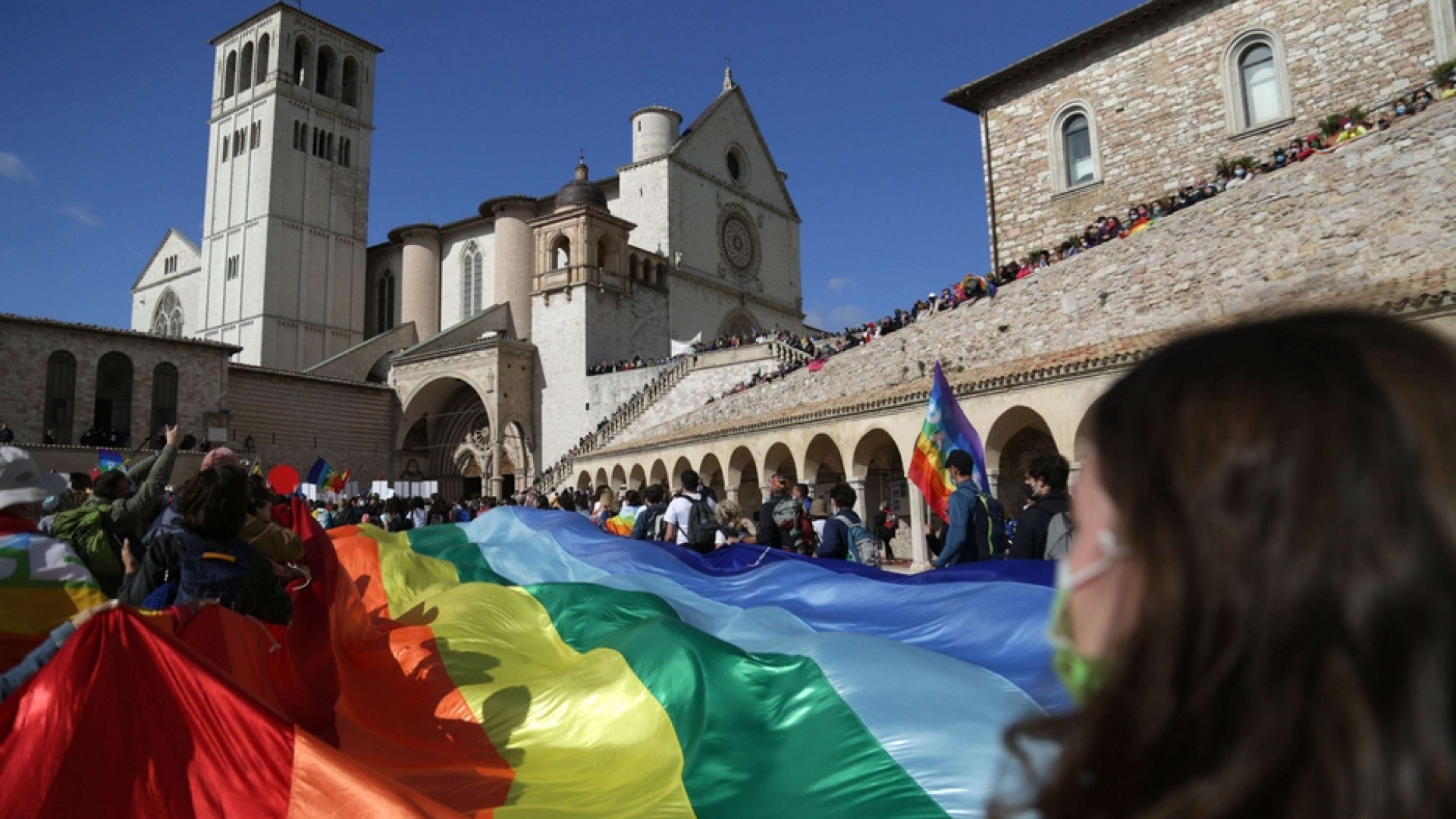 Immagine di 60 anni dopo, ancora in Marcia per la pace e la fratellanza