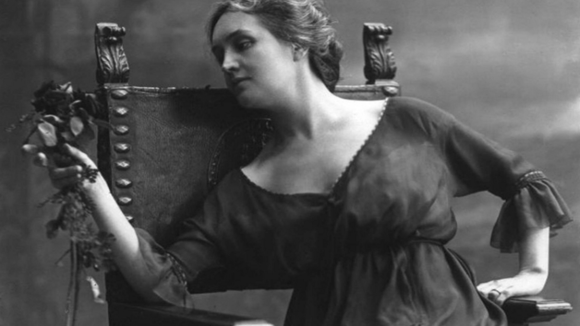 Immagine di Non solo femminismo: riscoprire la complessità di Sibilla Aleramo