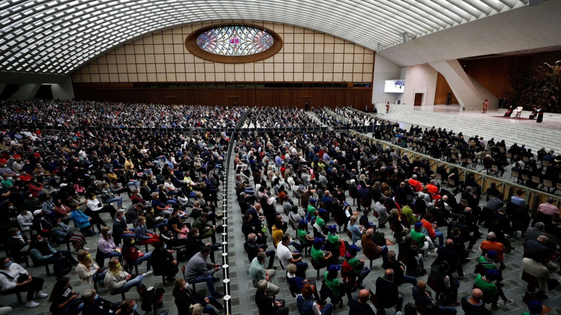 Immagine di Il Papa: non parlare della fede come in passato, i giovani non capirebbero