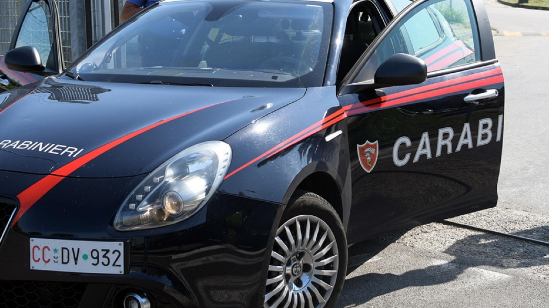 Immagine di Parroco aggredito e ferito con un coltello. Arrestato l'aggressore