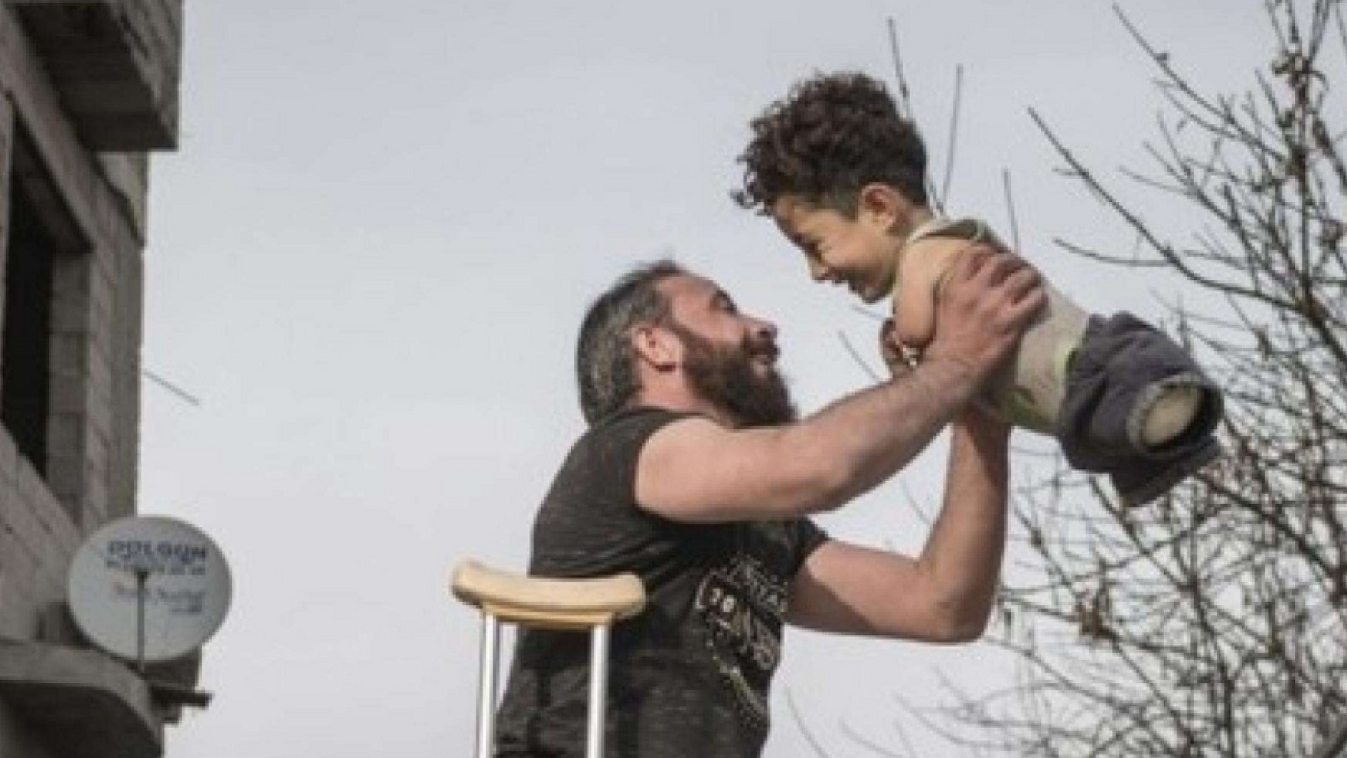 Immagine di Quel gioco tra padre e figlio: la vita nonostante tutto