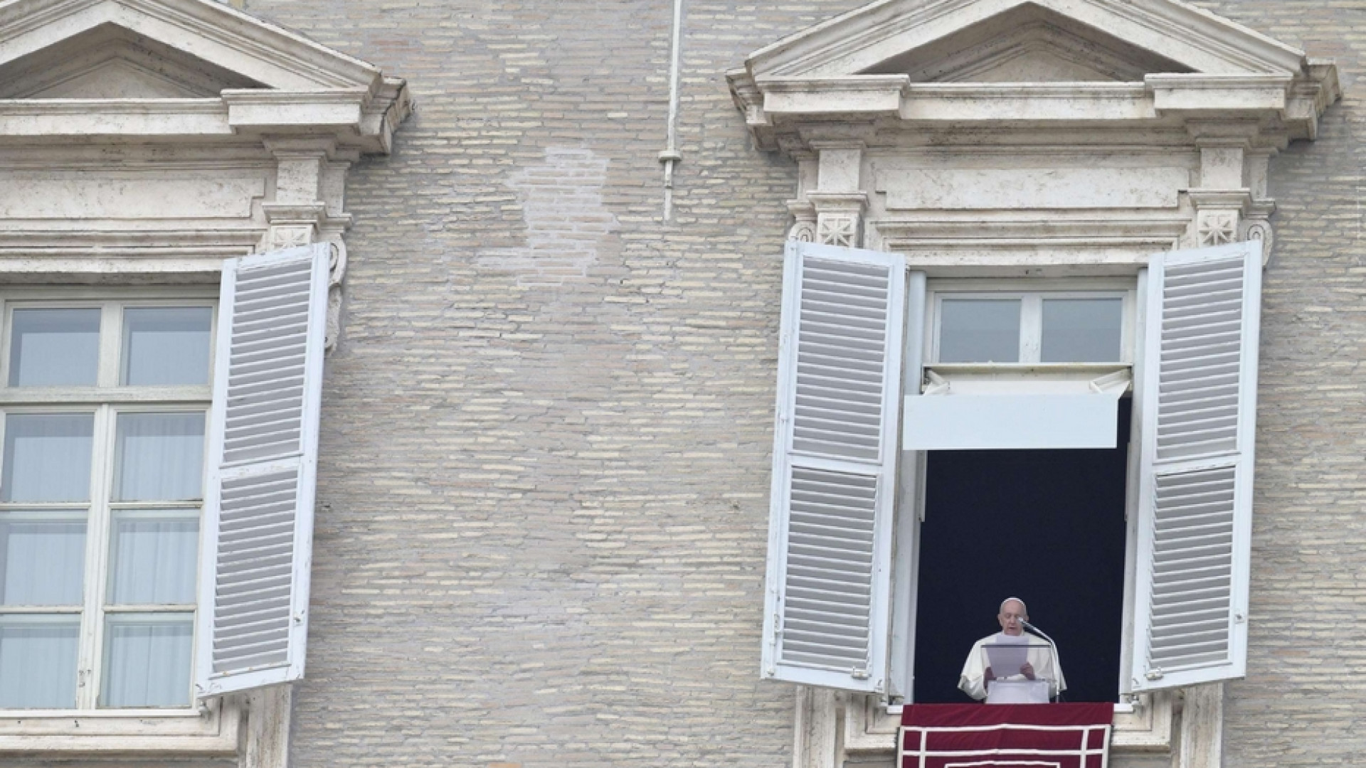 Immagine di Il Papa: senza gioia la fede diventa un esercizio opprimente