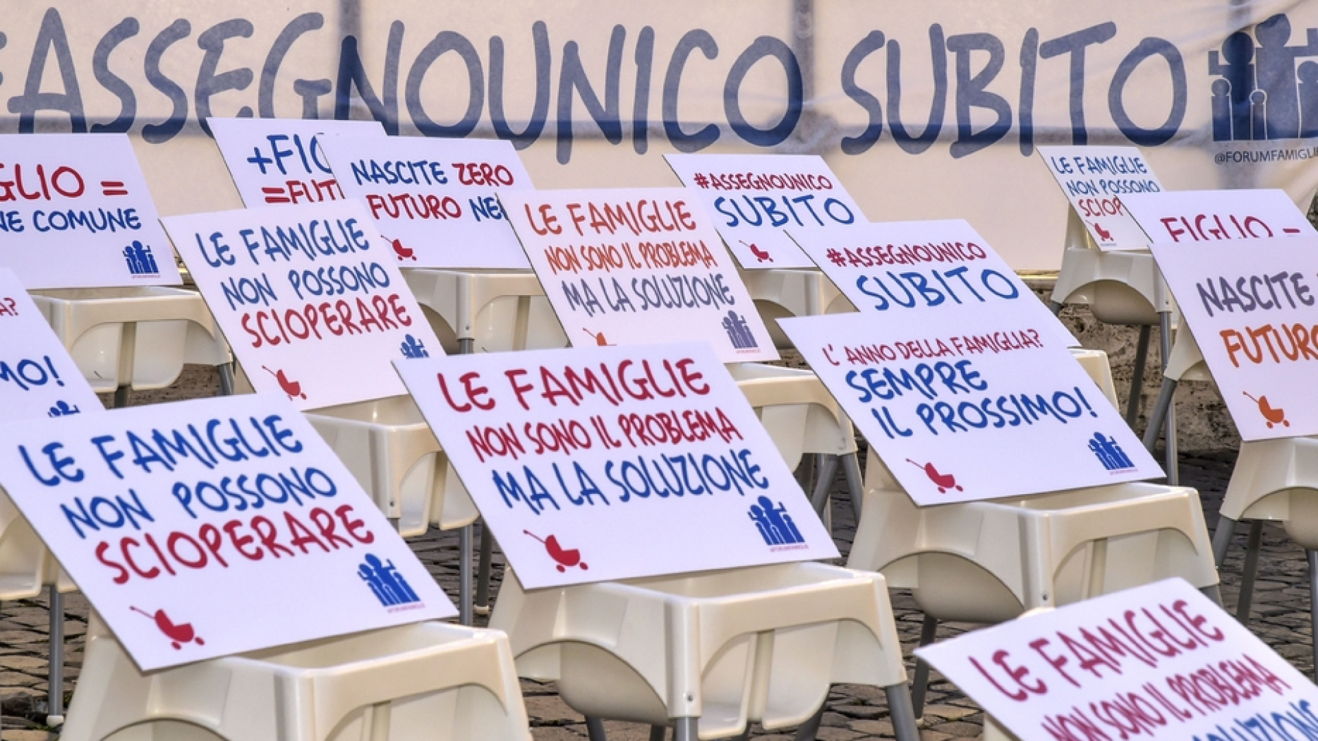 Immagine di L'assegno unico per i figli slitta da gennaio a marzo