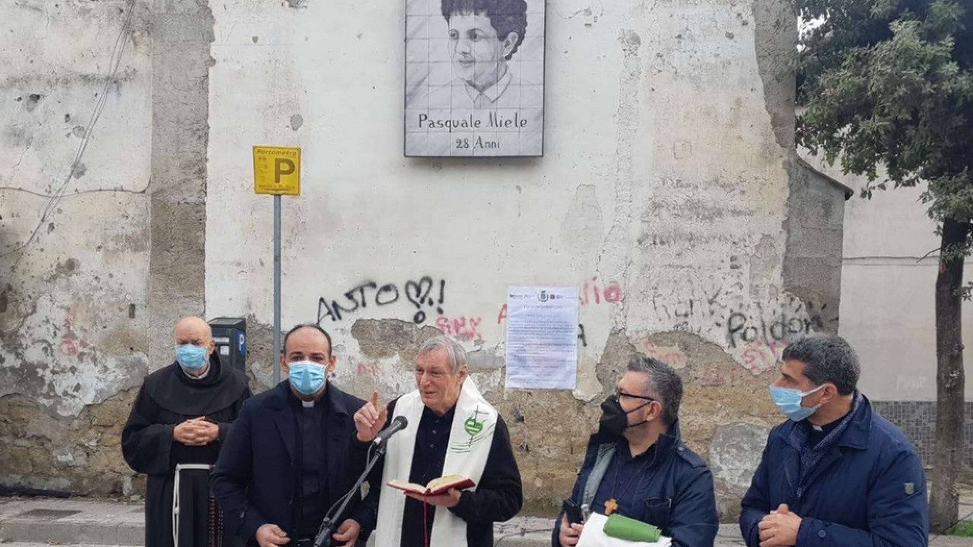 Immagine di Pasquale Miele, vittima innocente della camorra, non è stato dimenticato