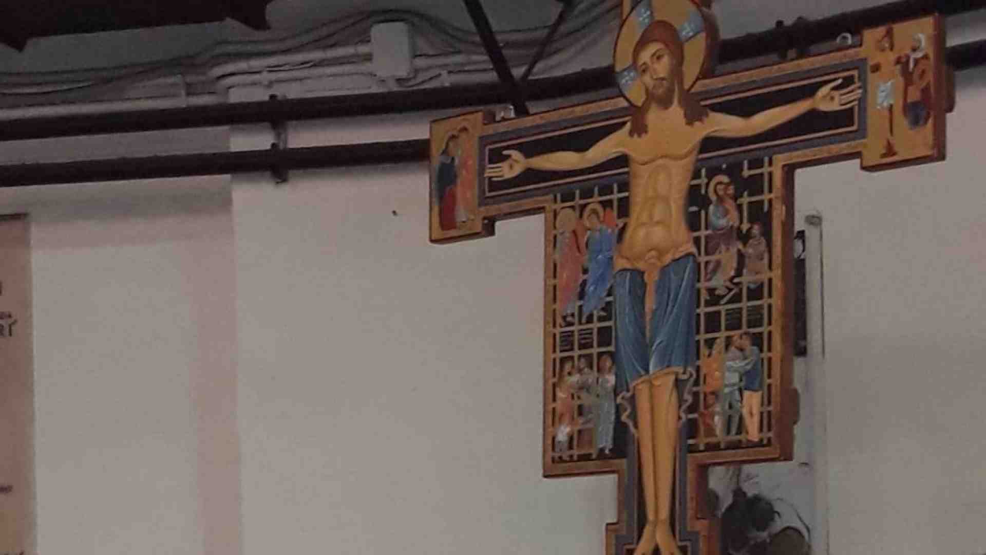 Immagine di La Croce della misericordia segno di speranza, pace, riconciliazione