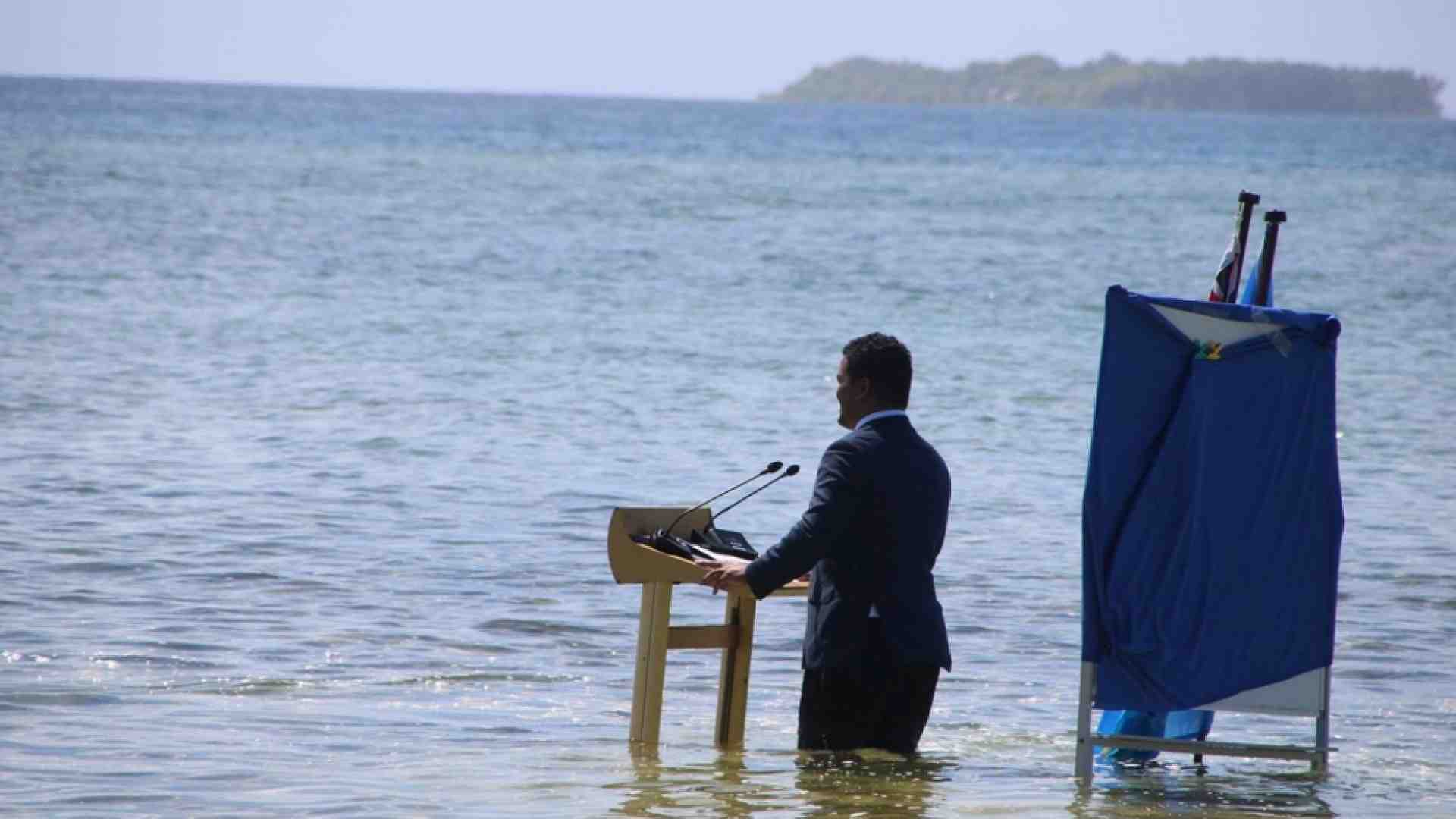 Immagine di L’appello delle isole sott’acqua: «Salvateci da una morte lenta»