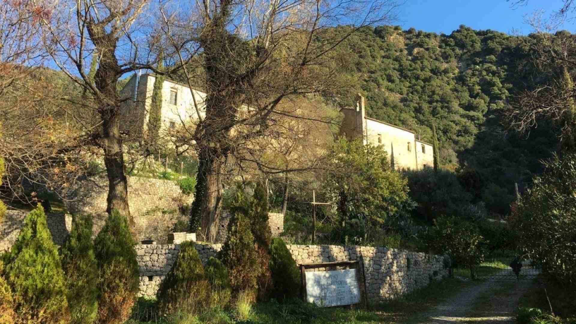 Immagine di Gli eremiti che ascoltano il silenzio: chi sono in Italia
