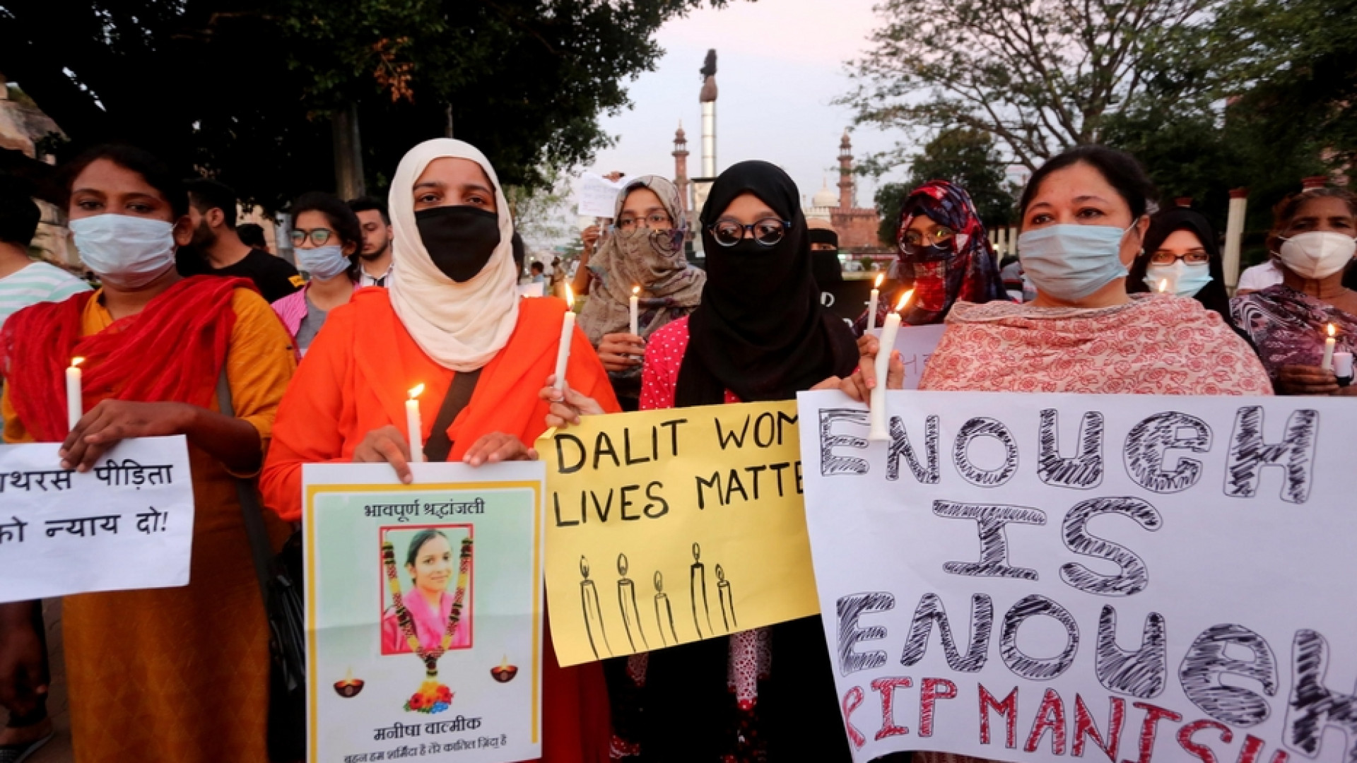 Immagine di Choc in India, 17enne fatta prostituire e violentata da centinaia di uomini
