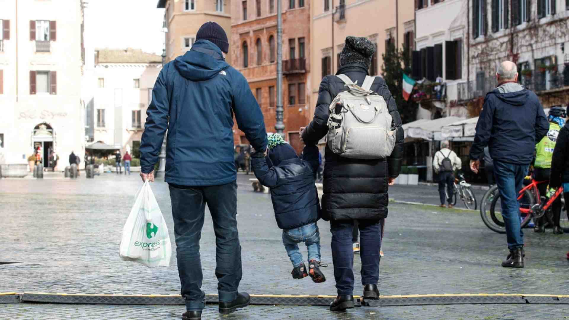 Immagine di Ecco l'assegno unico, da marzo aiuti tra i 50 e i 175 euro. Domande da gennaio