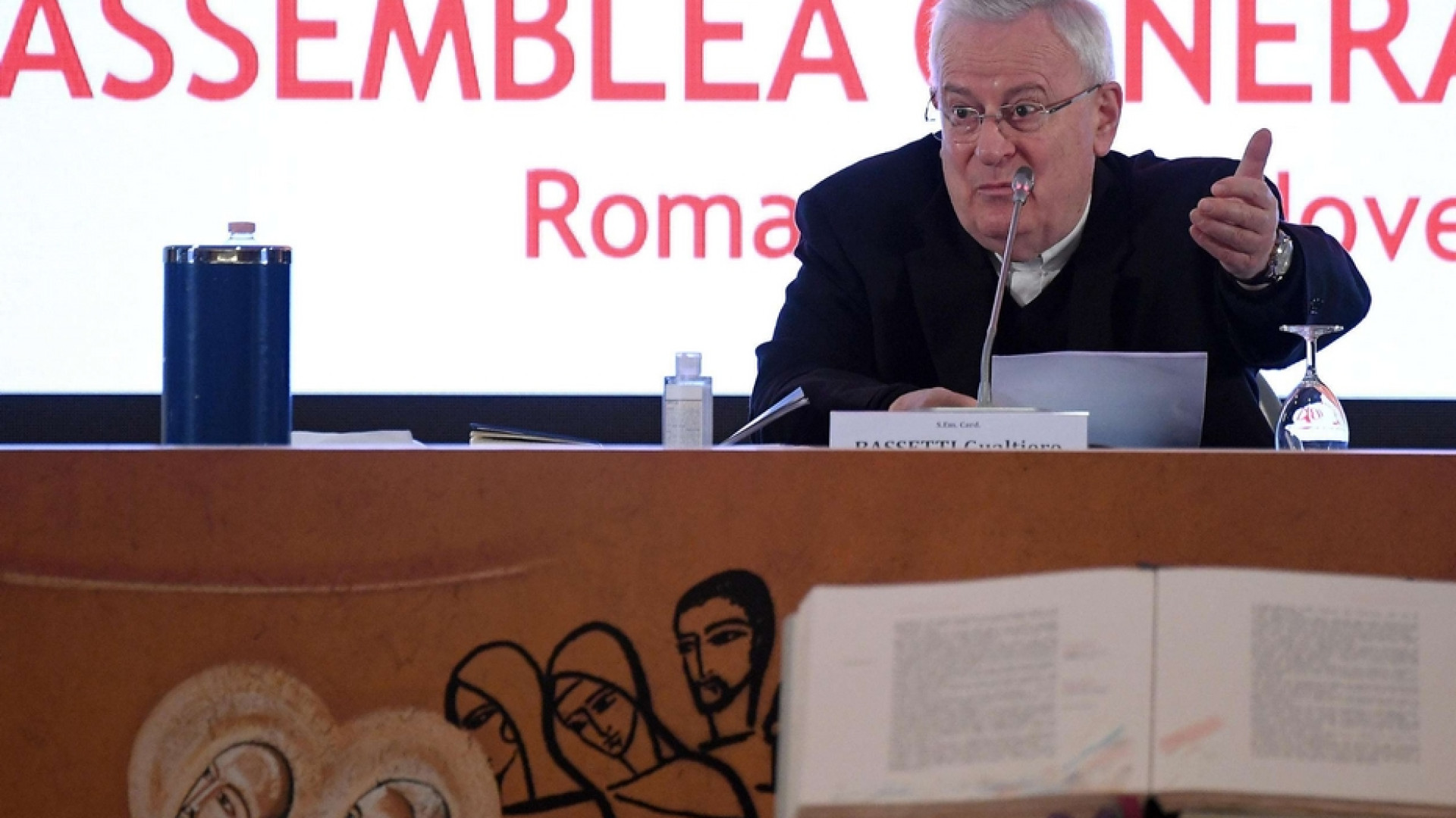 Immagine di Bassetti: Covid, giovani e pianeta malato. Serve surplus di responsabilità