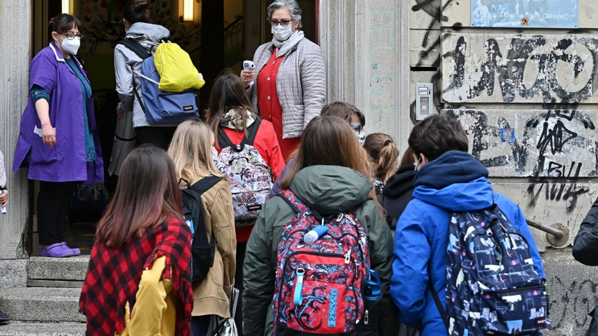 Immagine di 5,2 miliardi per rinnovare gli edifici scolastici (anche mense e palestre)