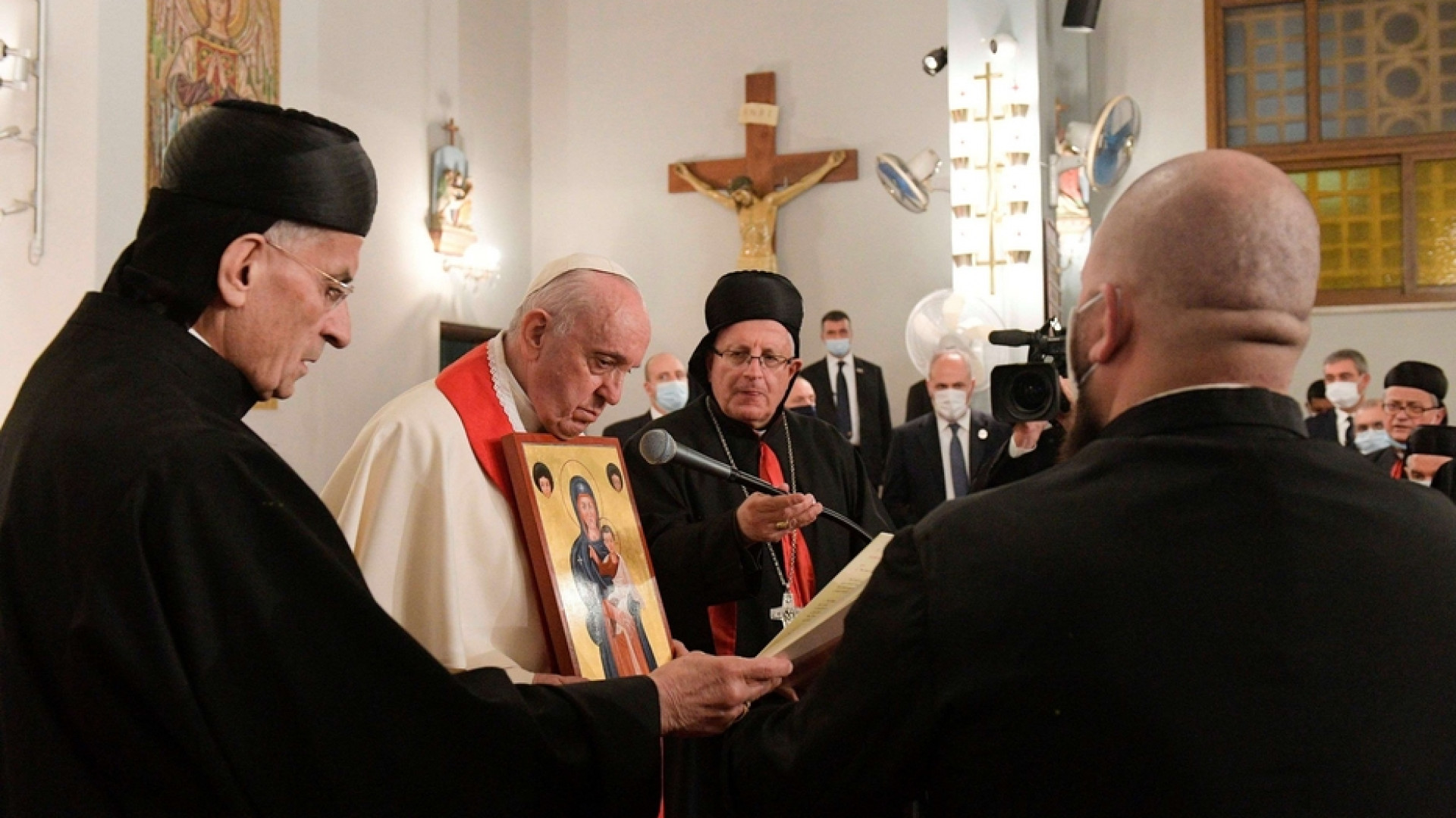 Immagine di Il Papa a Cipro: «Abbattere i muri e coltivare il sogno dell’unità»