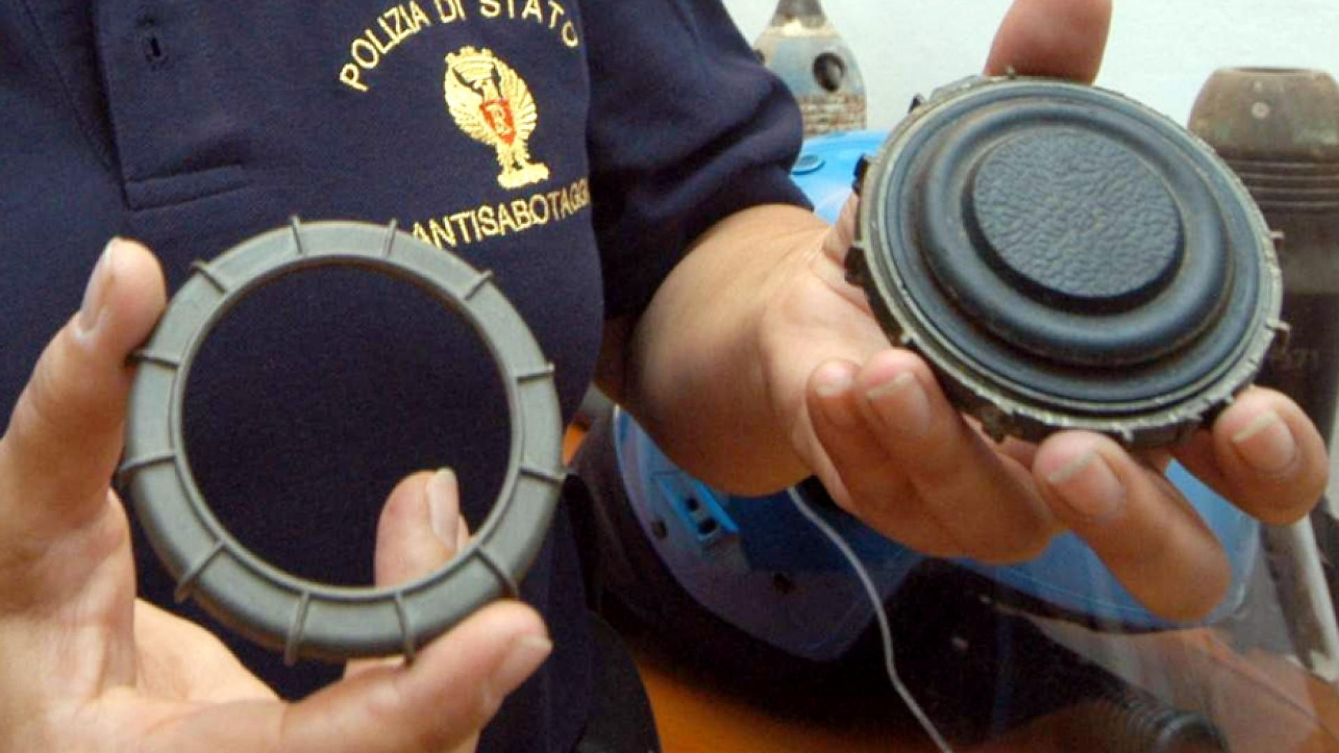 Immagine di Approvata la legge contro le mine antipersona: «Stop a chi investe»
