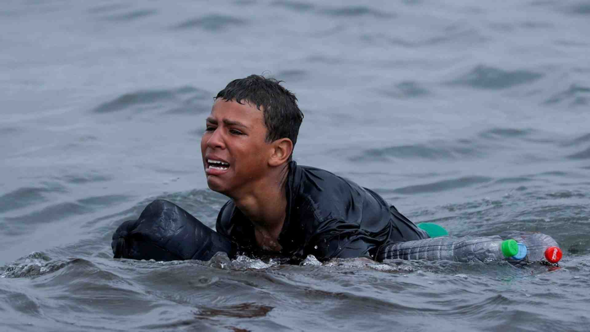Immagine di Canarie, bimbo di due mesi morto di freddo sul gommone