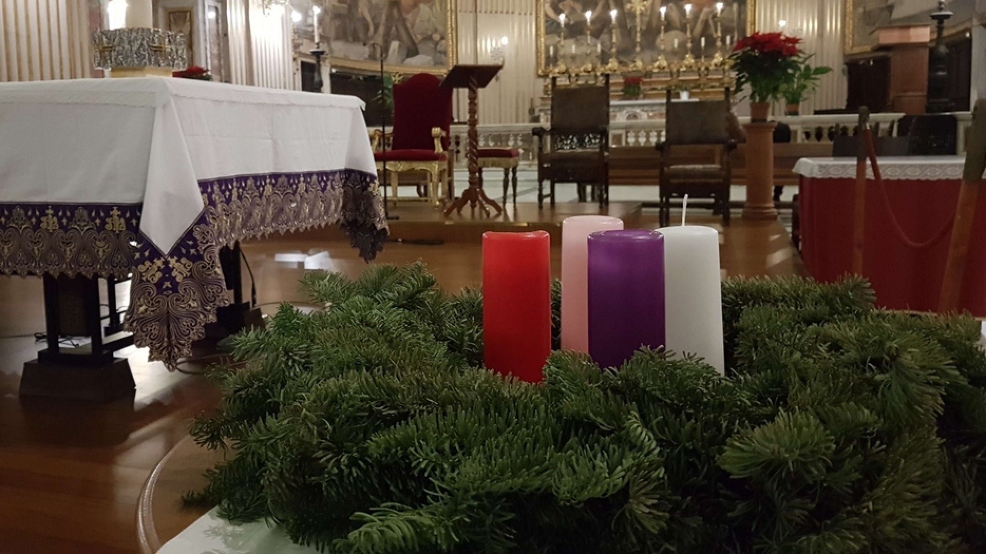 Immagine di La corona d'Avvento. Ecco perché richiama Cristo
