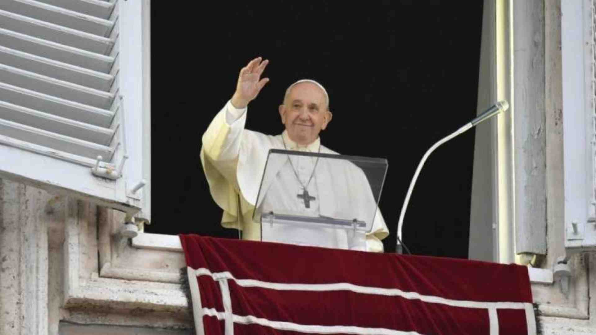 Immagine di Il Papa: nell'Immacolata si svela l'umiltà che ci fa santi