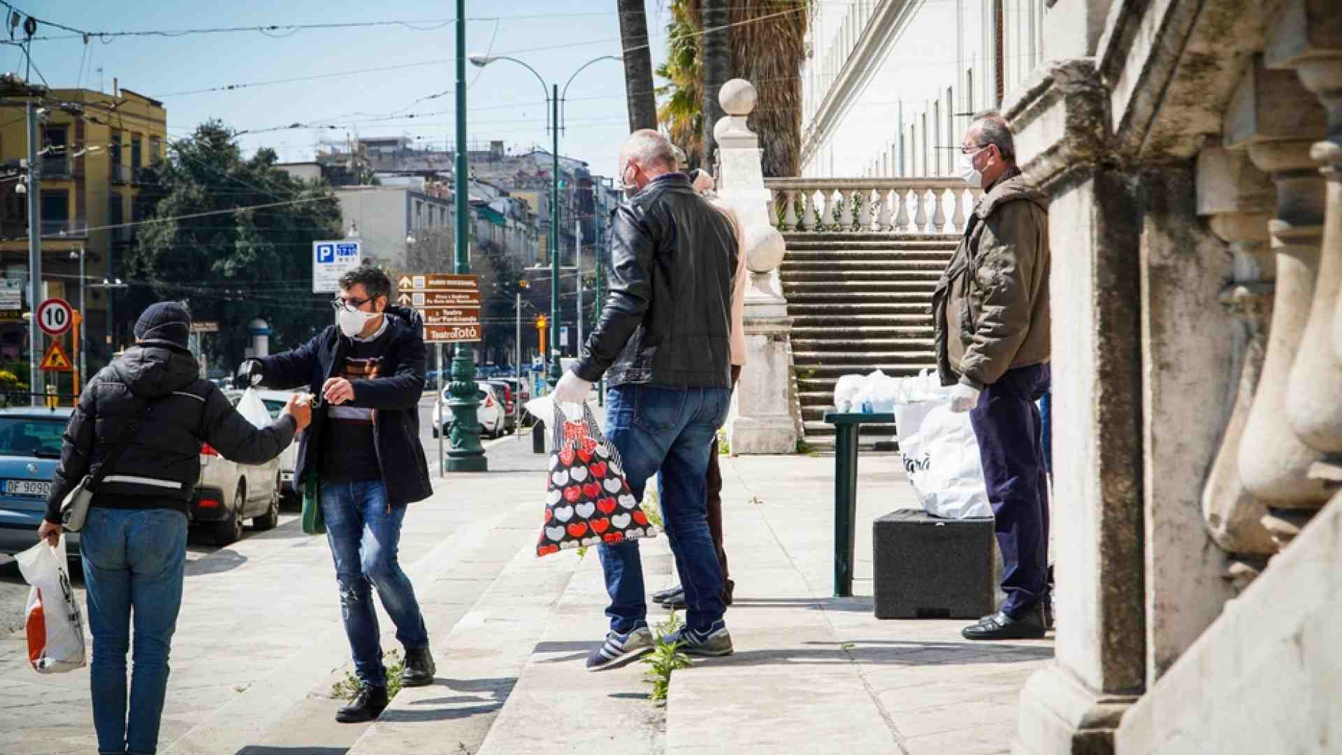 Immagine di I miliardari ancora più ricchi. Ma il tasso di povertà è sceso