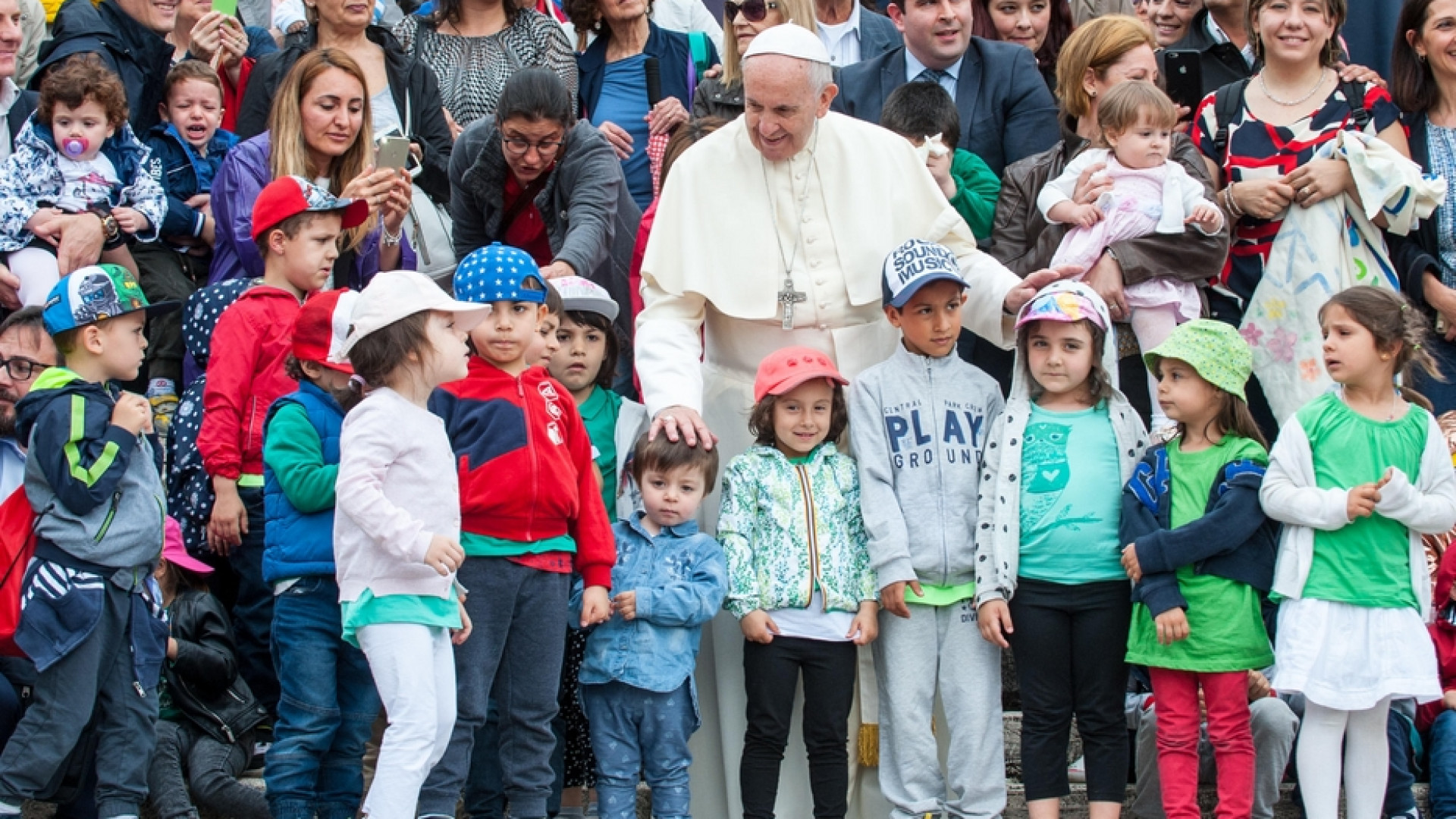 Immagine di "Caro Francesco": a Natale i bambini scrivono al Papa