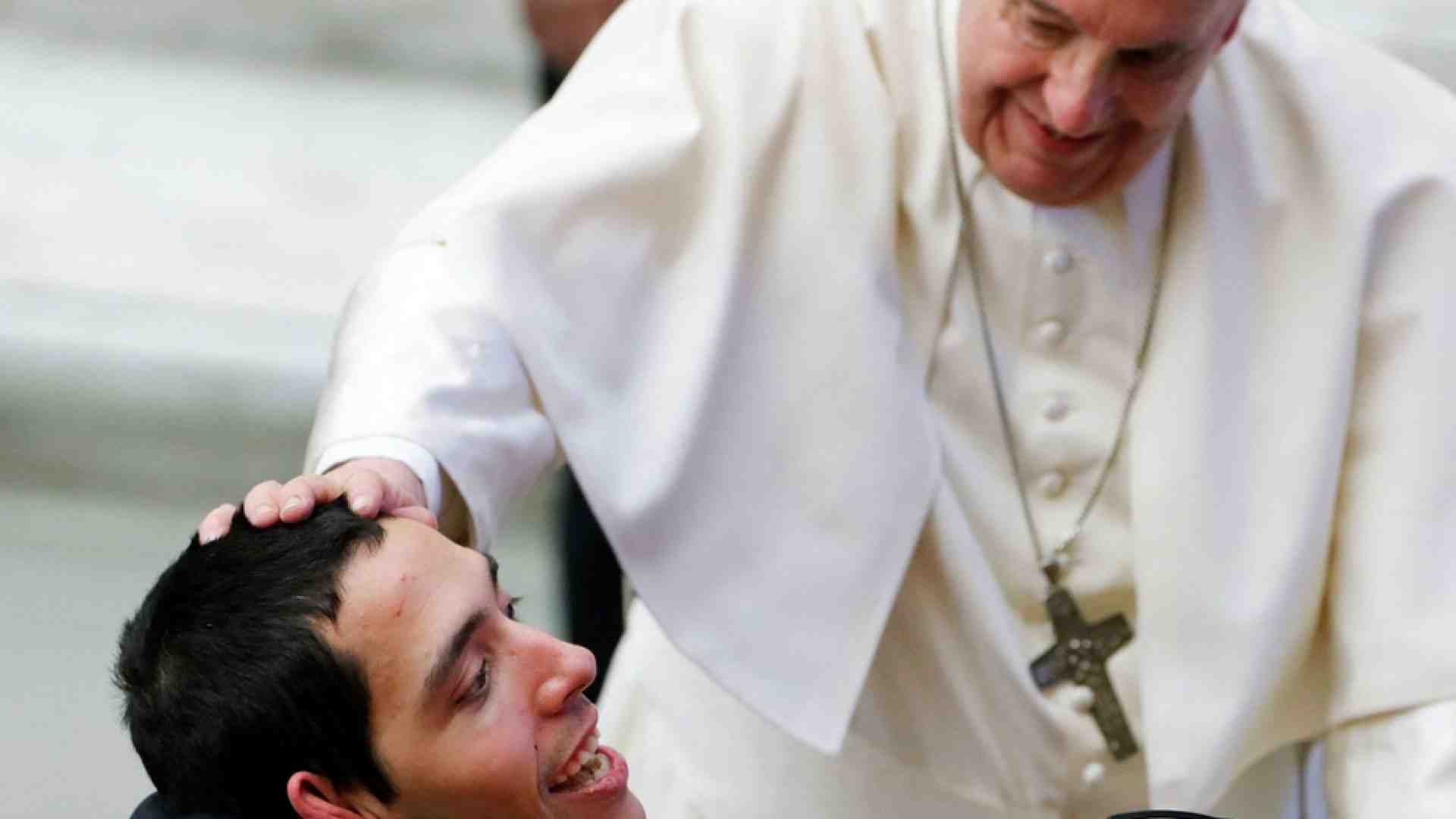Immagine di 150 anni del Serafico di Assisi. Il Papa: disabili al centro della nostra cura