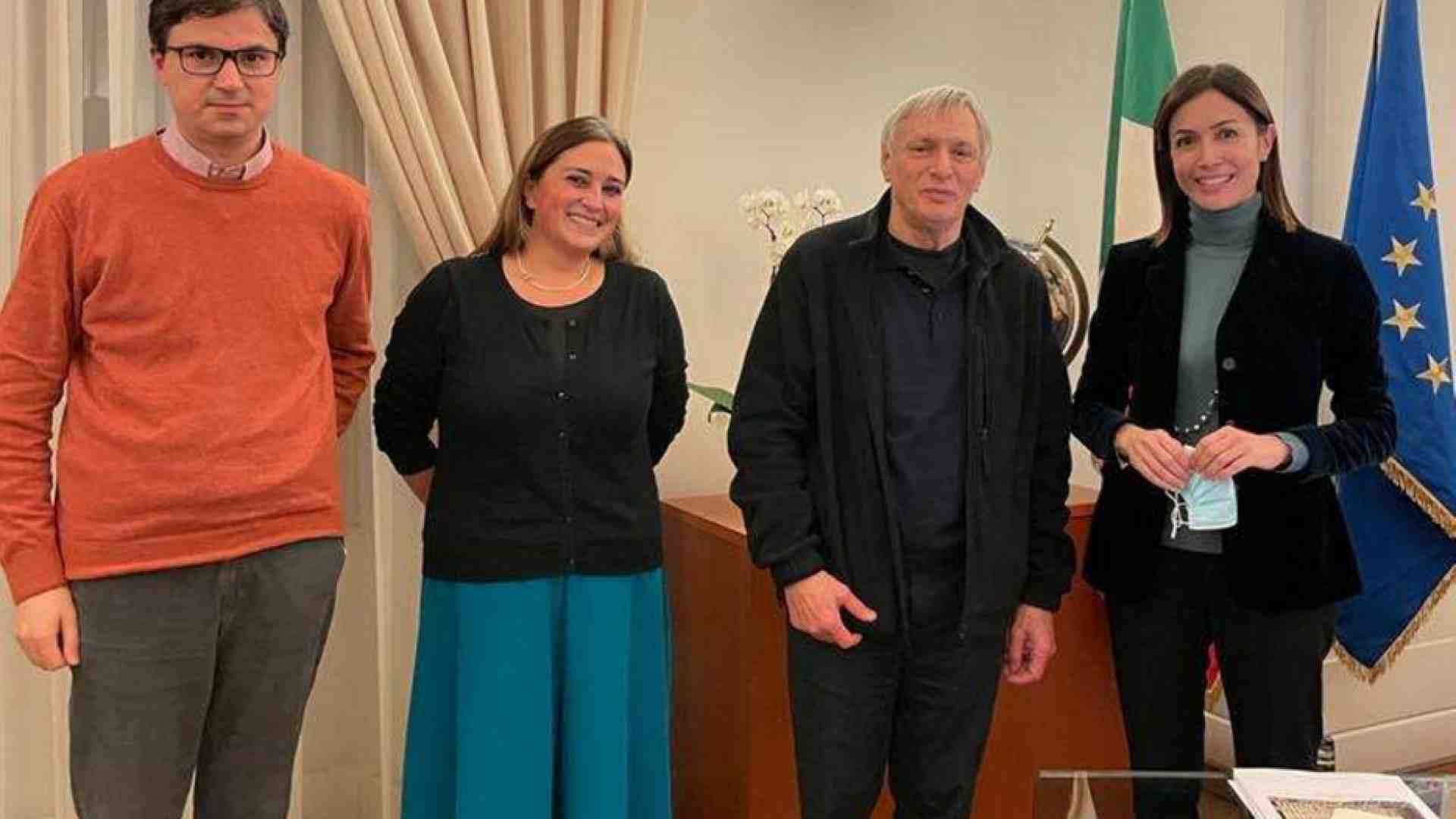 Immagine di Beni confiscati, la ministra Carfagna: «Il Terzo settore sarà protagonista»