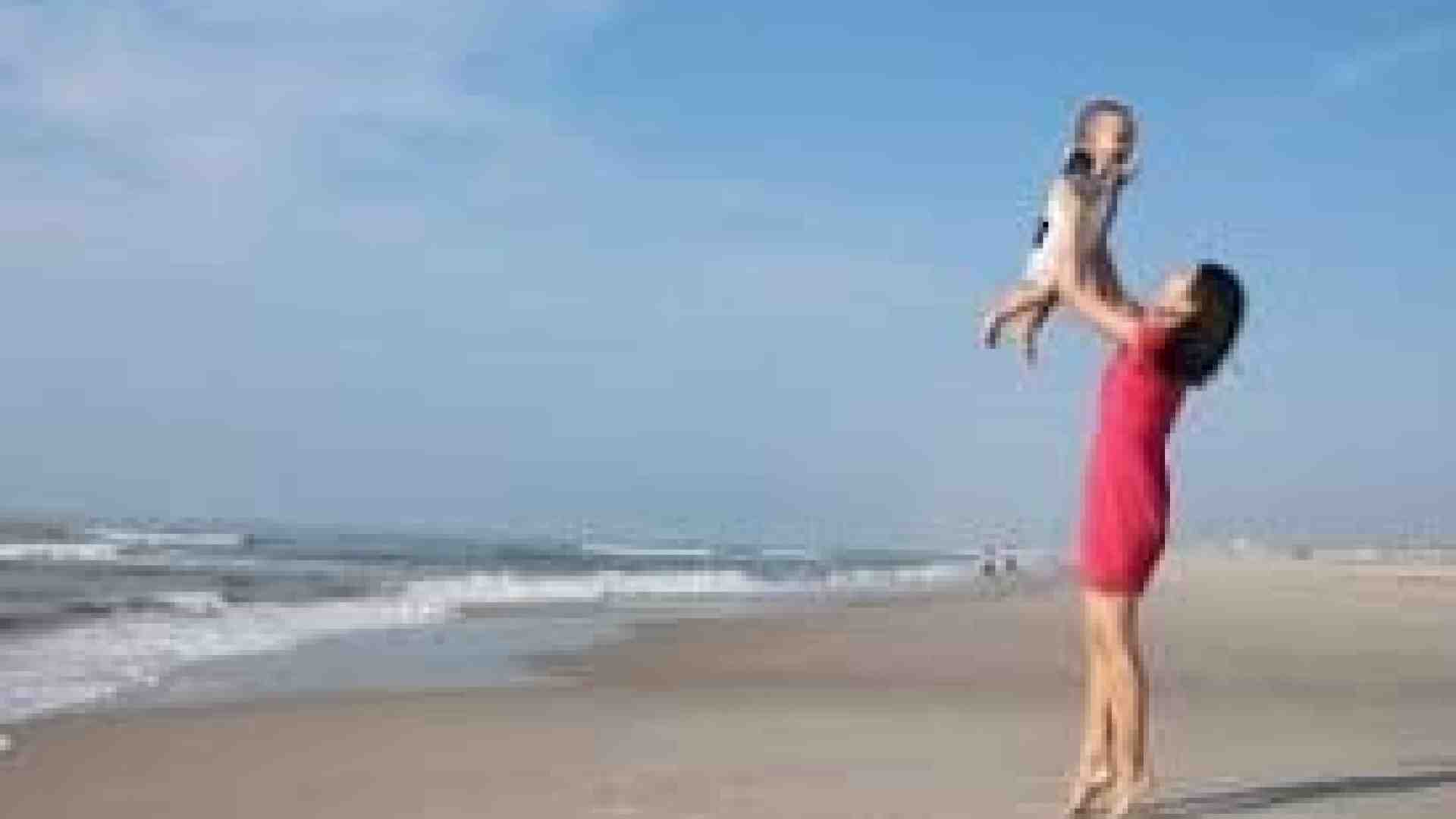 Immagine di Maternità e paternità, via libera alle tutele
