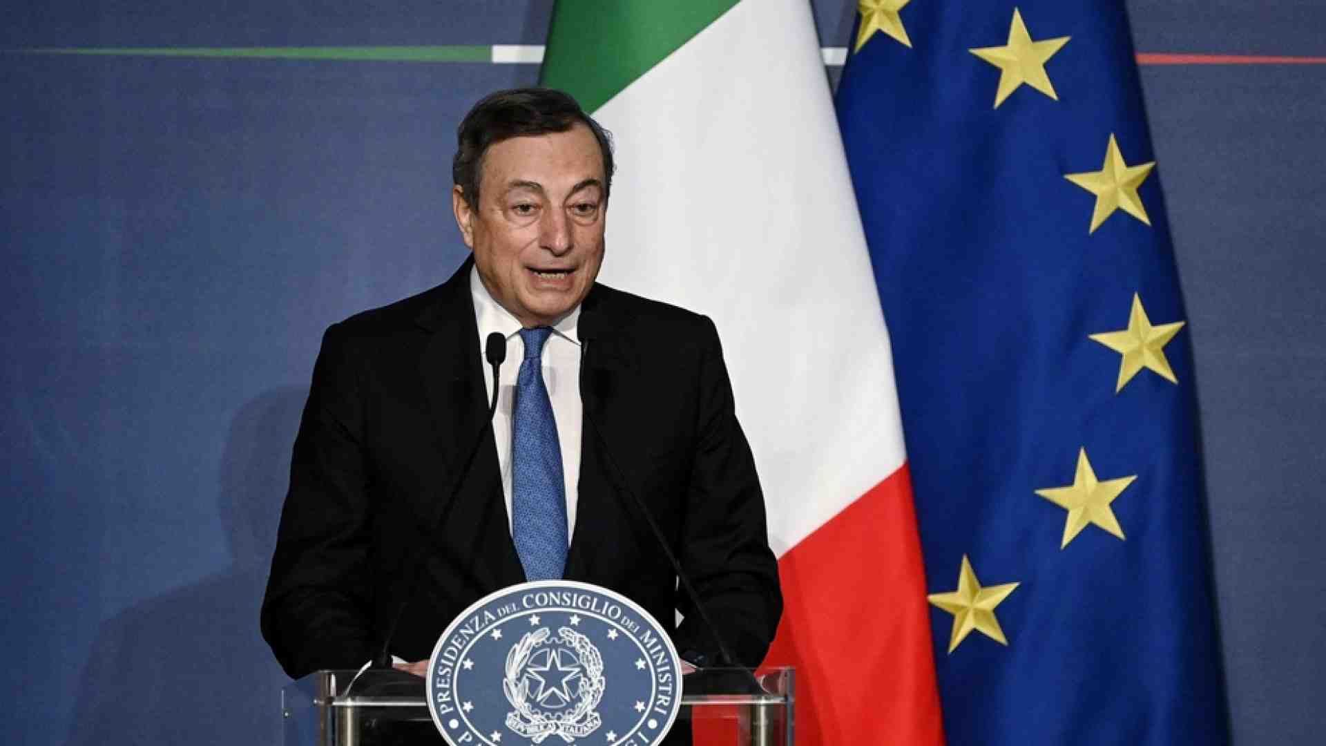 Immagine di Draghi: io nonno a servizio delle istituzioni, governo avanti a prescindere