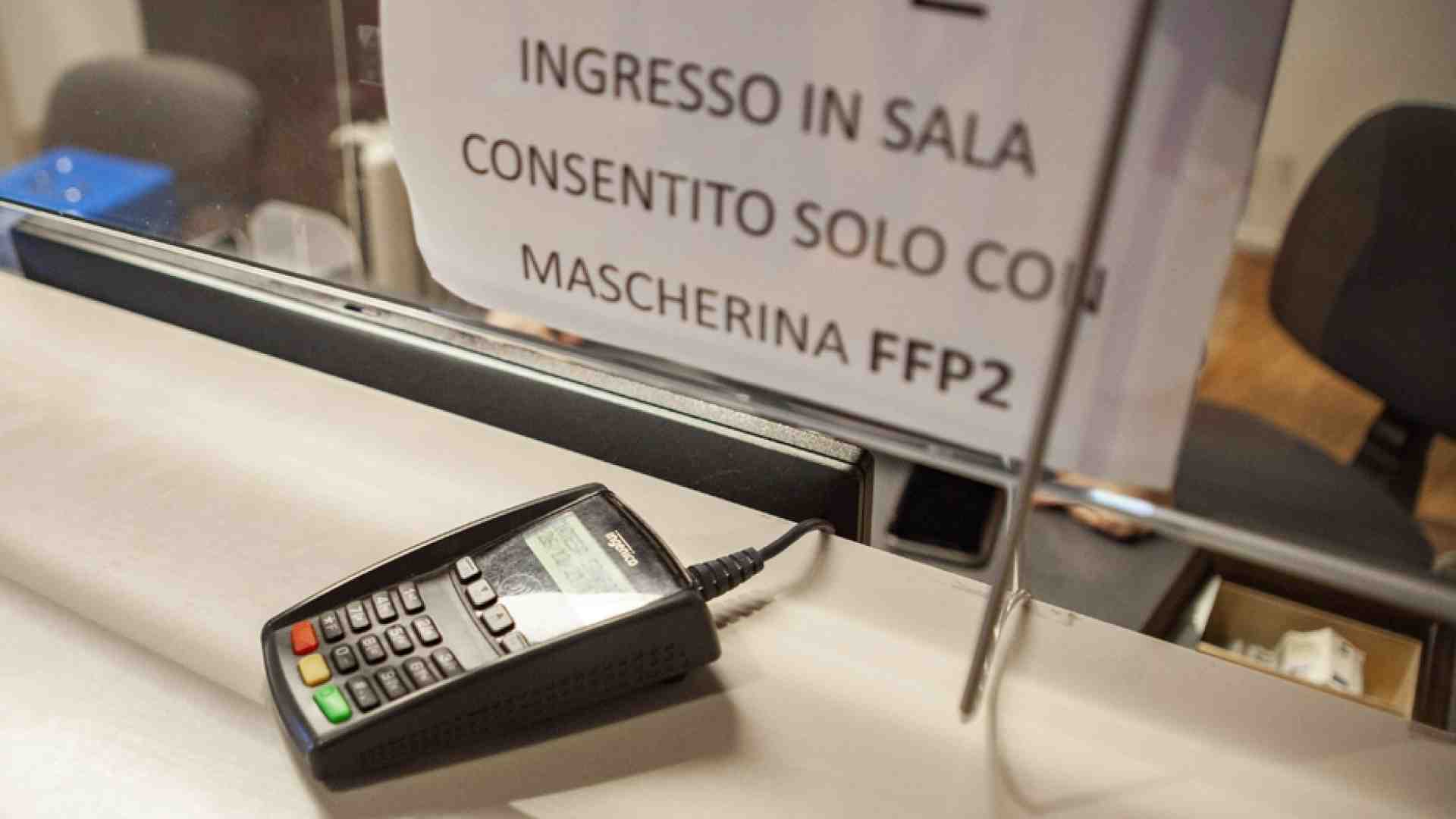 Immagine di Tutte le nuove regole anti contagio: mascherine, bar, cinema, palestre, Rsa