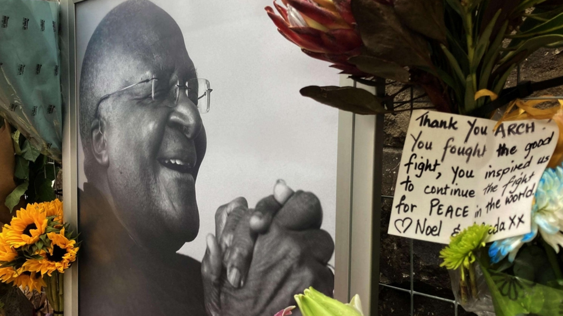 Immagine di Tutu, l'uomo di fede e di pace che fece crollare l'apartheid