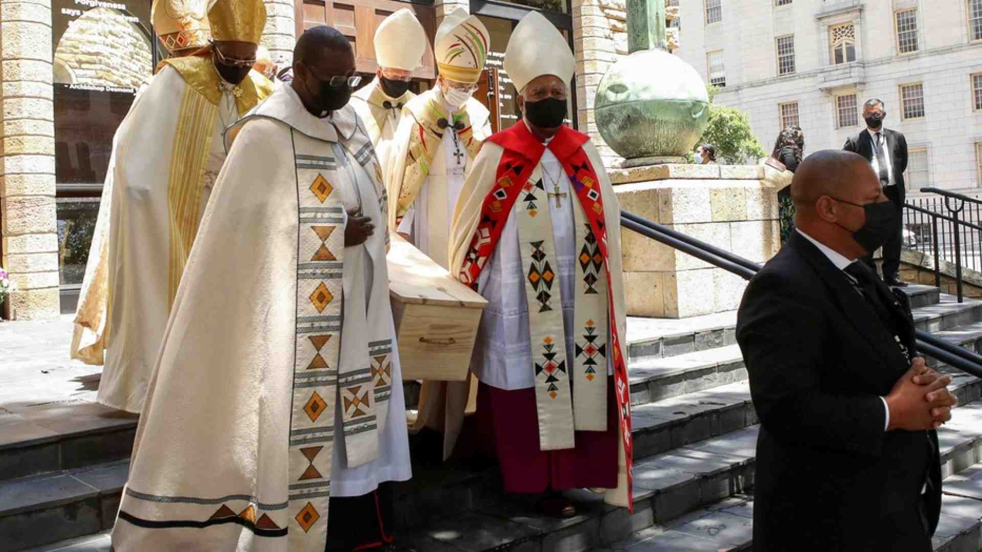 Immagine di Funerali di stato per Tutu, che ha voluto la bara più economica