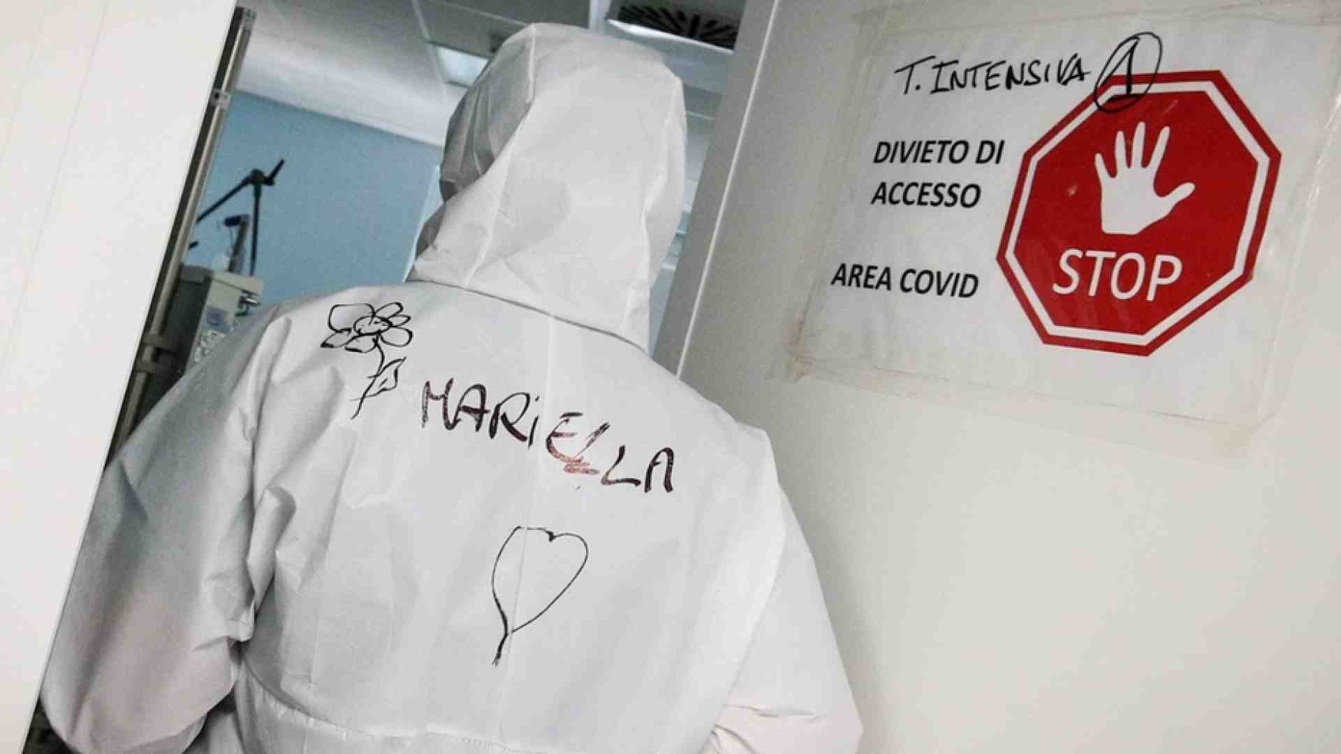 Immagine di I rianimatori: insistere con chi rifiuta le cure salva vita per il Covid