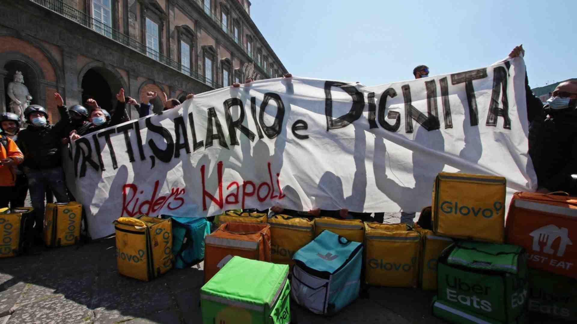 Immagine di Inapp: per i 570mila lavoratori delle piattaforme rischio caporalato
