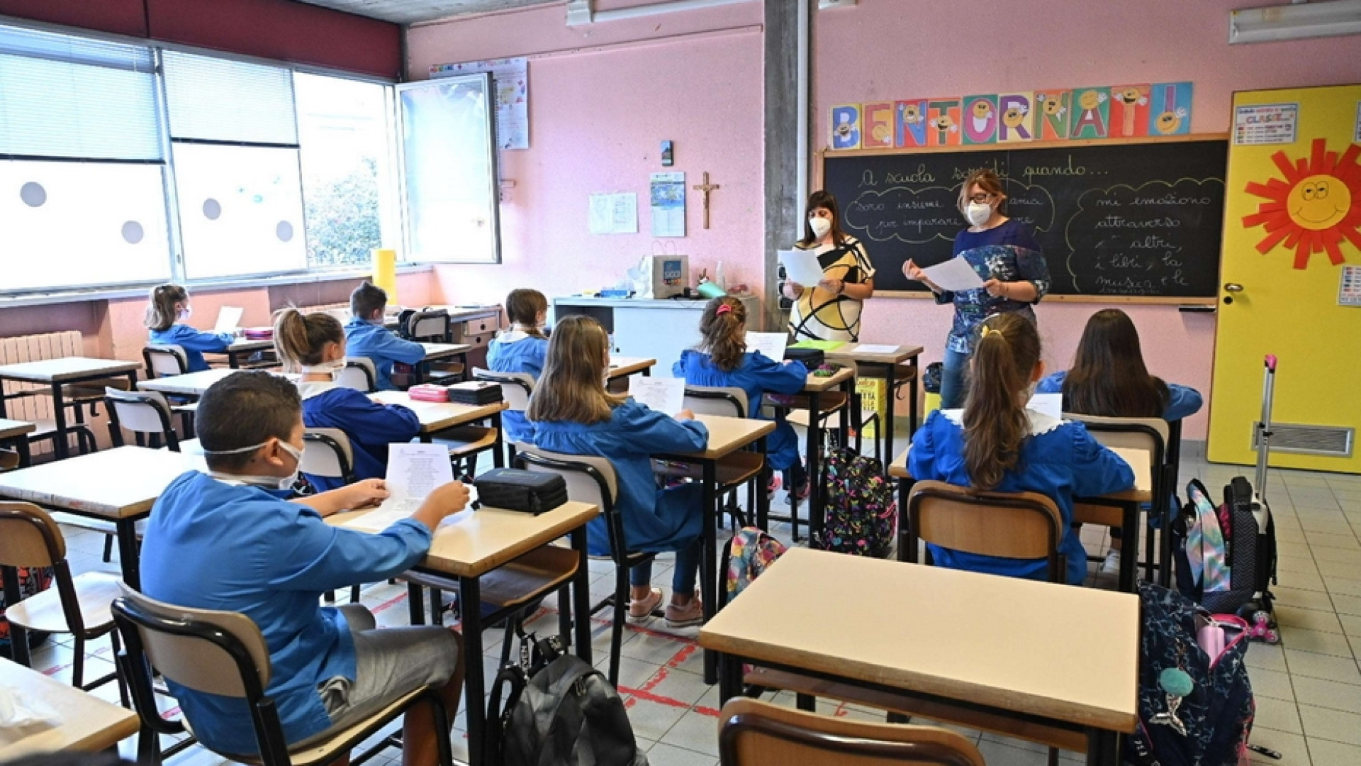 Immagine di Si torna a scuola come previsto, ma in modo sicuro. Oggi il governo dirà come