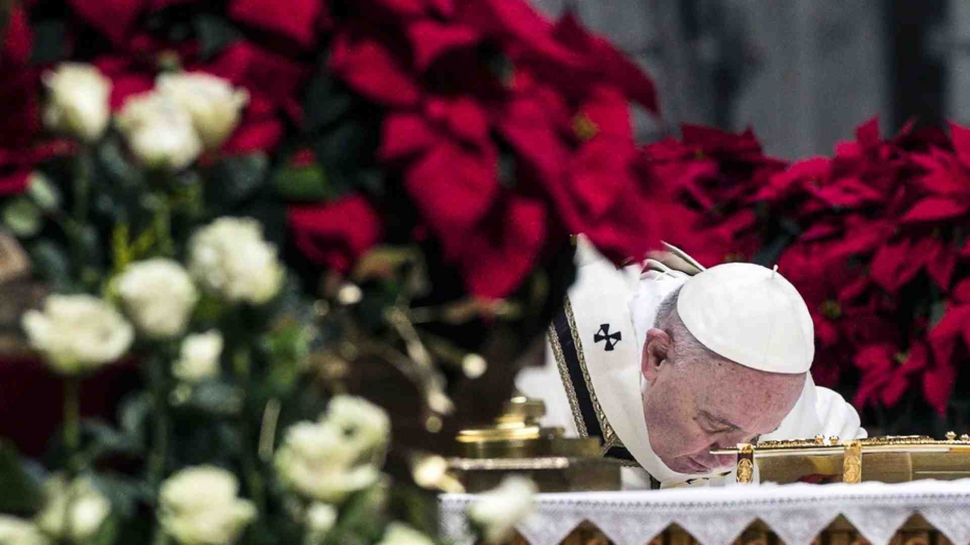 Immagine di Papa Francesco: impariamo dai Magi il desiderio di Dio