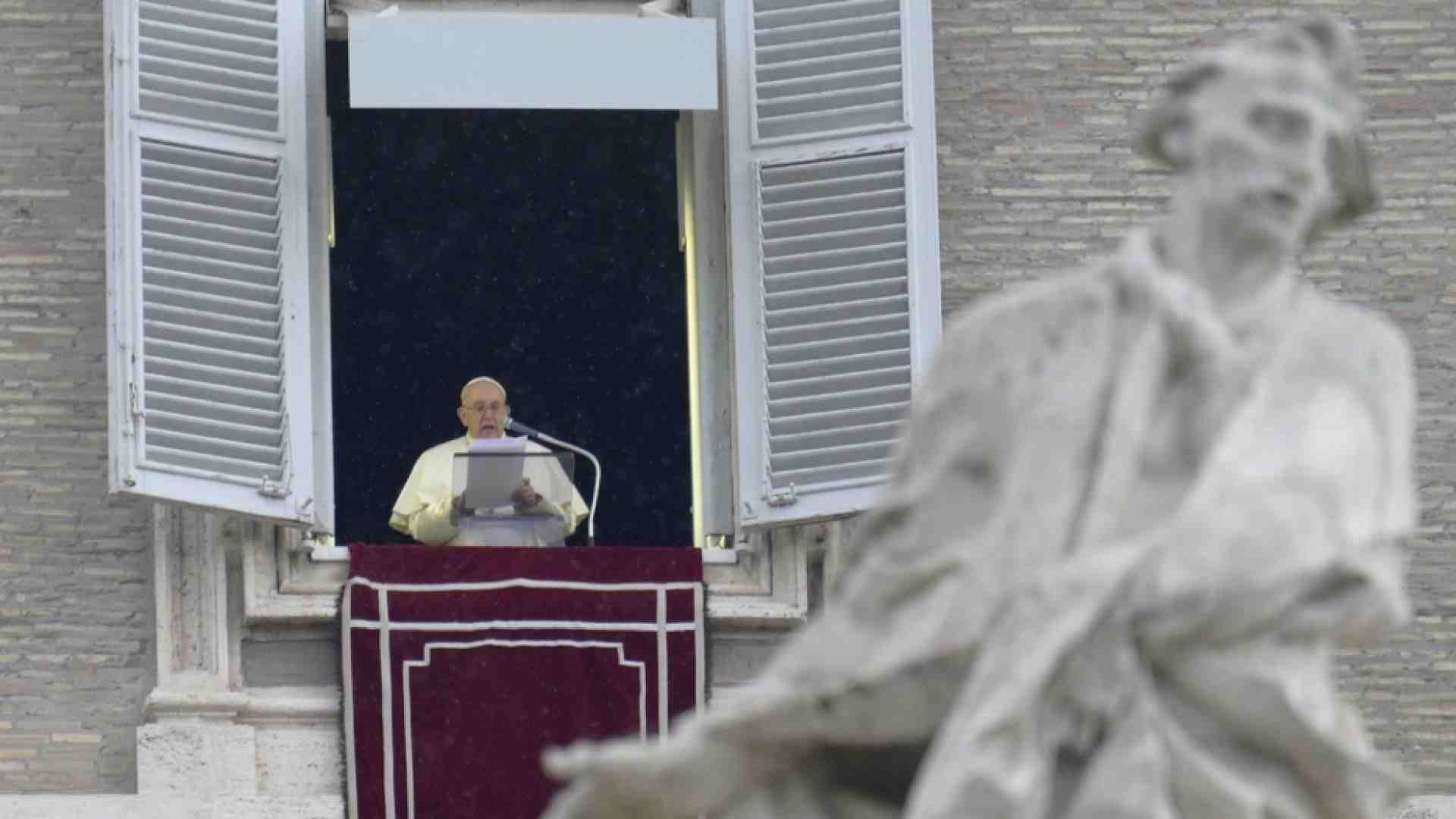 Immagine di Il Papa: pregare nelle difficoltà “ci fa sentire figli amati da Dio"