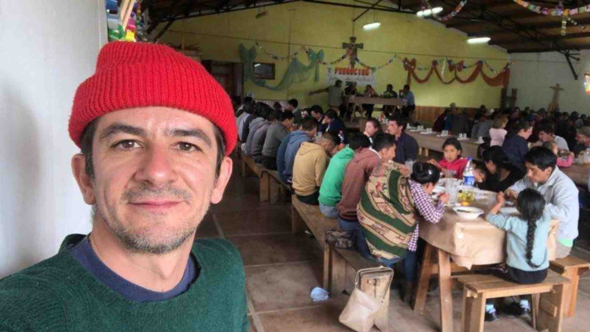 Immagine di Francesco Mandelli: «Giro un documentario sulle missioni in Perù»