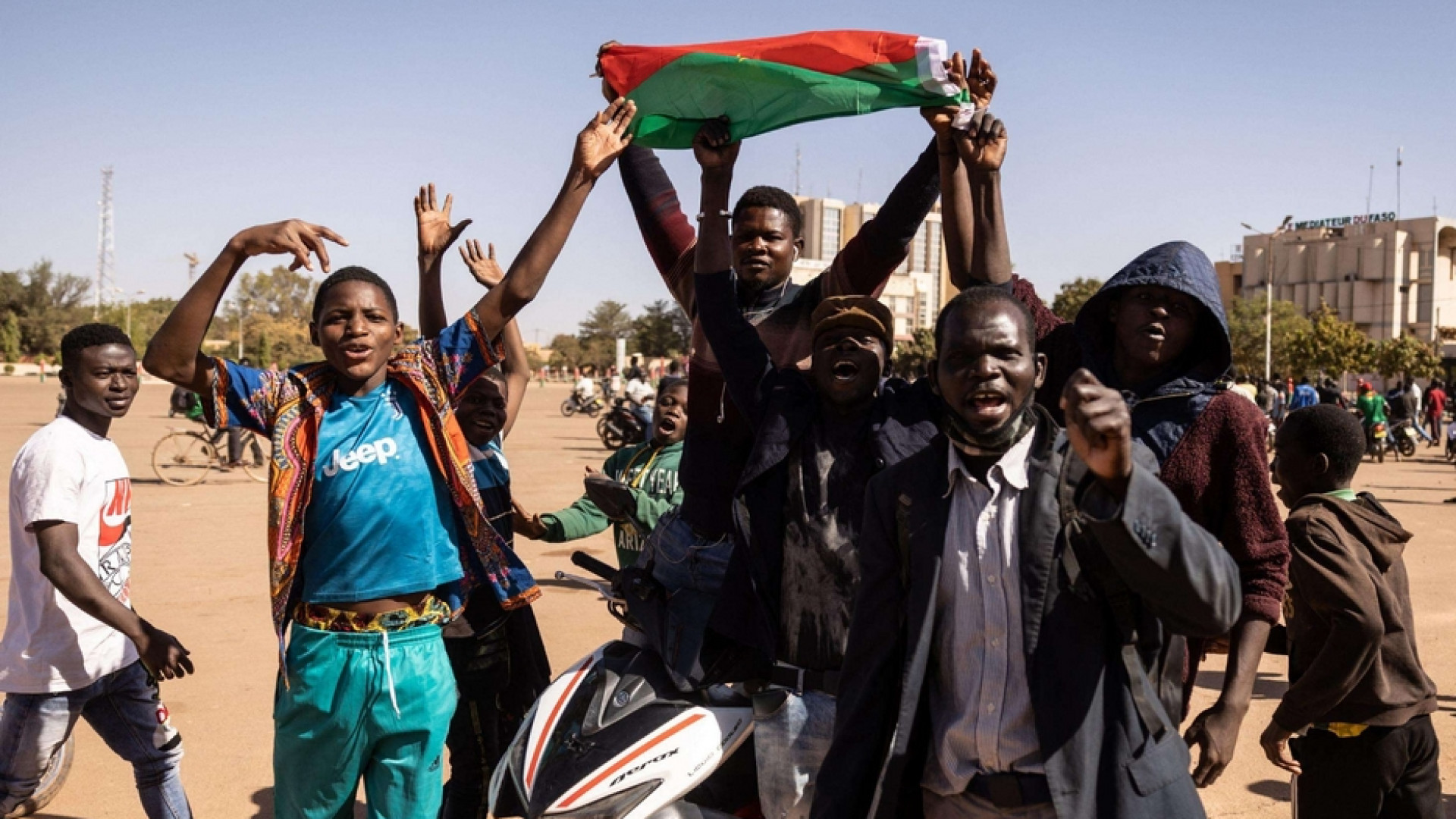 Immagine di Golpe militare in Burkina Faso, sequestrato il presidente e alcuni ministri