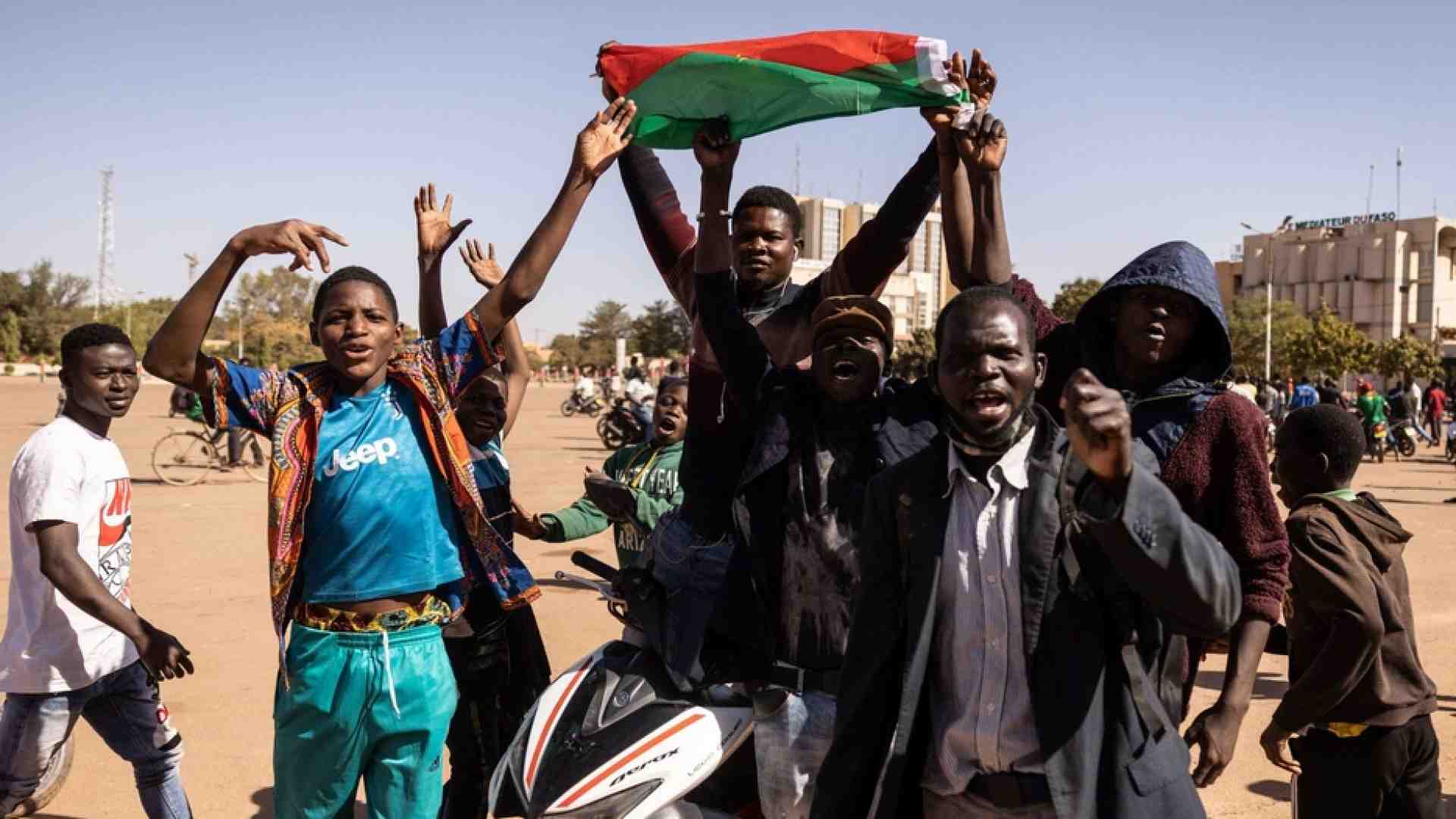 Immagine di Golpe militare in Burkina Faso, sequestrato il presidente e alcuni ministri