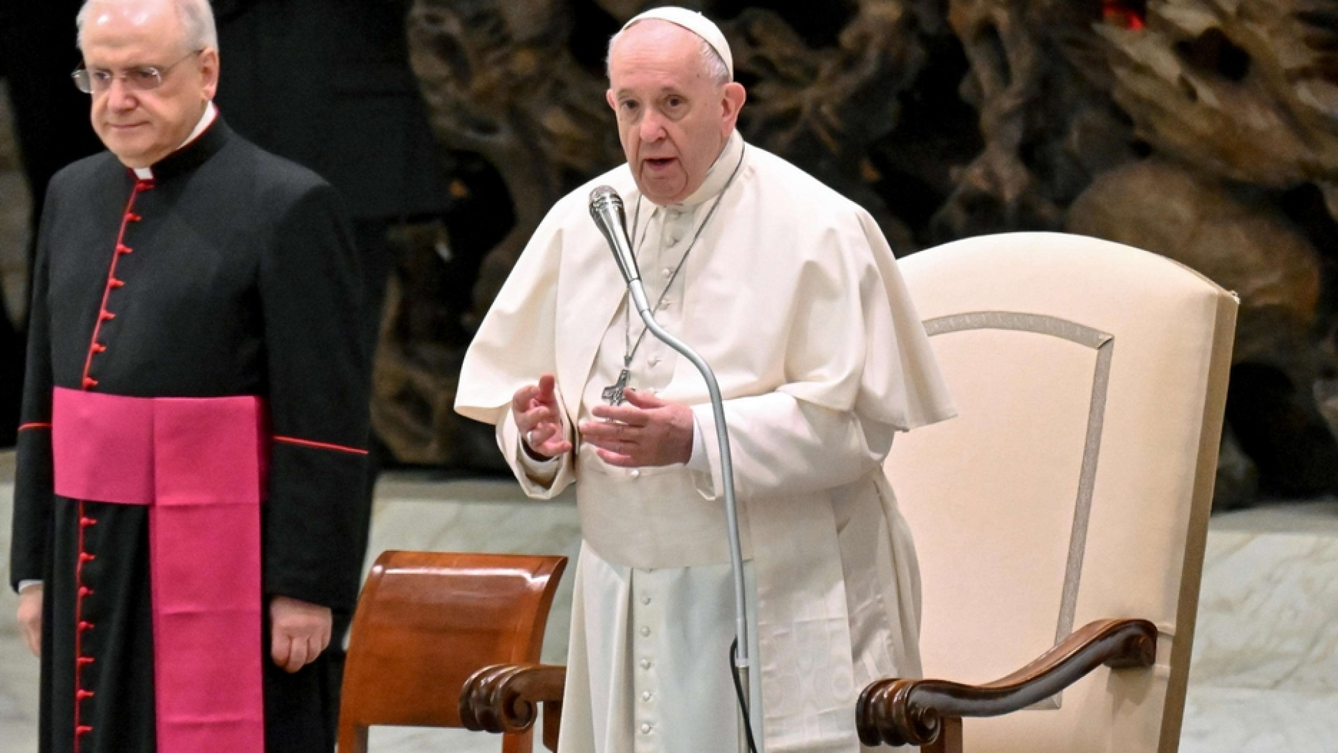 Immagine di Il Papa: preghiamo per l'Ucraina, merita la pace